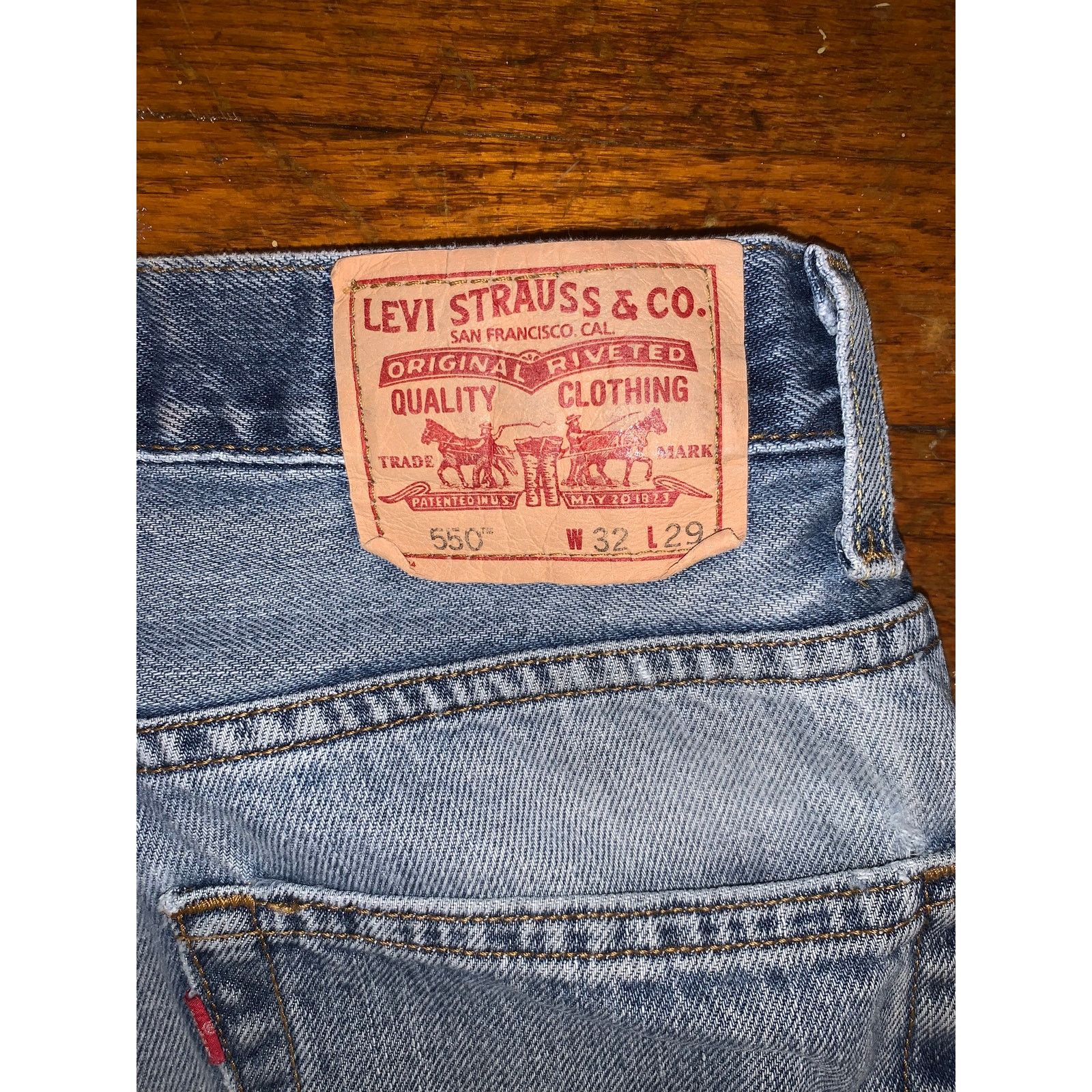 Levi's Levis 505 Jeans 32x29 Relaxed Fit Light Wash Denim Size US 32 / EU 48 - 11 Thumbnail