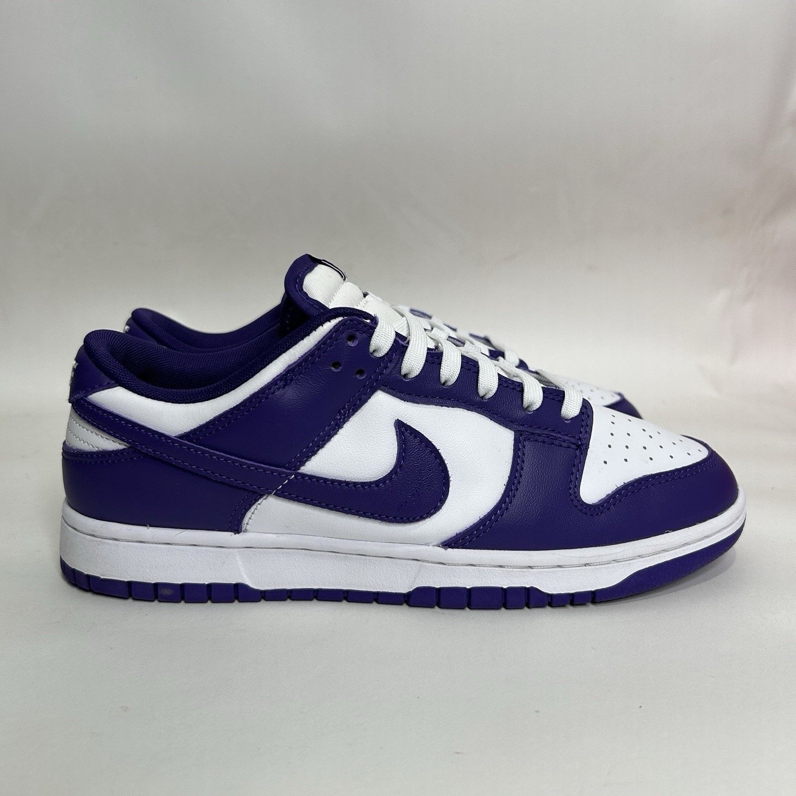 Nike Nike Dunk Low Retro "Championship Court Purple" Size US 9.5 / EU 42-43 - 4 Thumbnail