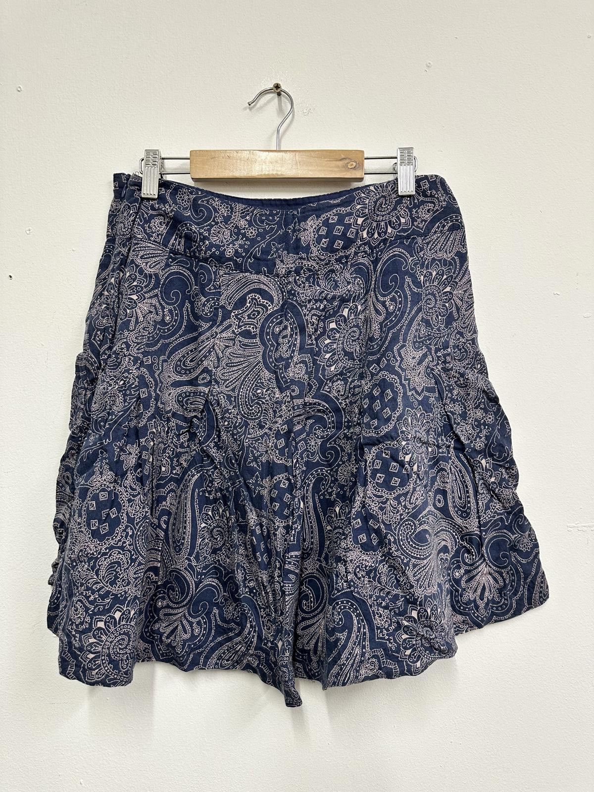 FatFace Fat Face Navy Blue Paisley Patterned Skort Size 27" / US 4 / IT 40 - 2 Thumbnail