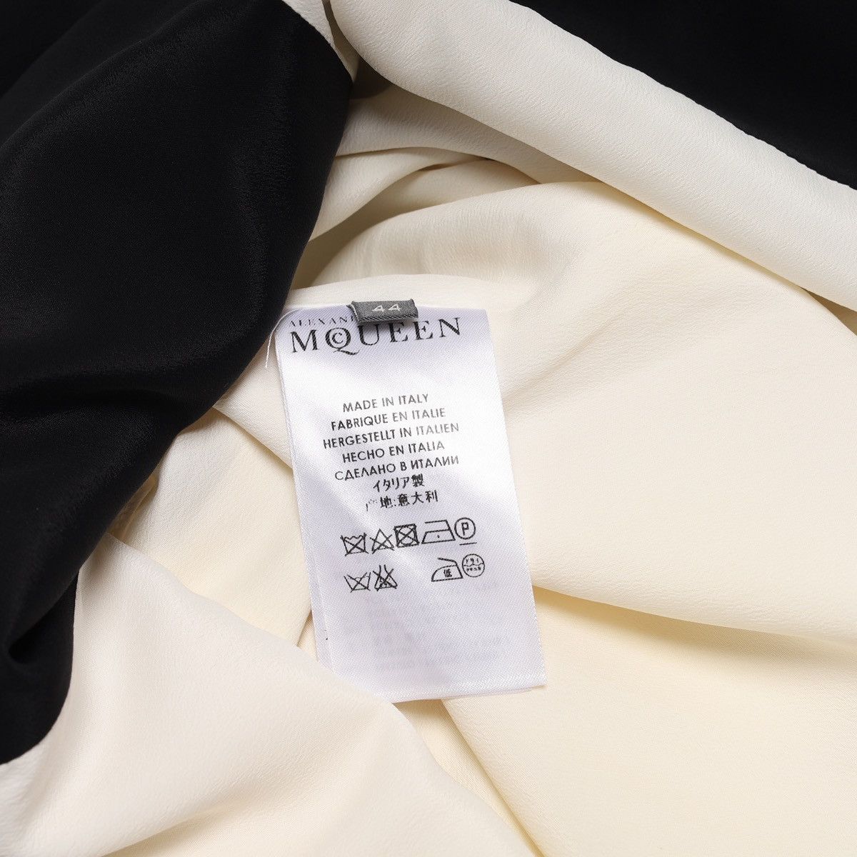 Alexander McQueen Alexander McQueen Dress Acetate Rayon Cream Black Pink Size M / US 6-8 / IT 42-44 - 14 Thumbnail