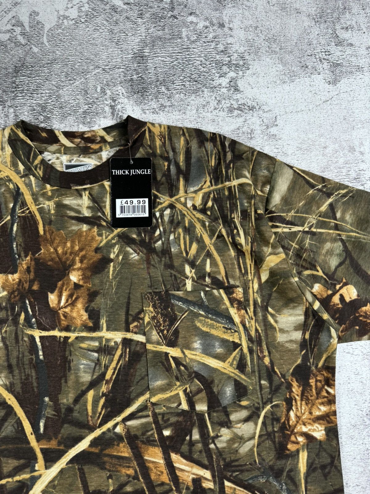 Realtree Vintage NEW Camo Realtree Thick Jungle Army Y2K T Shirt Tee Size US XL / EU 56 / 4 - 6 Thumbnail