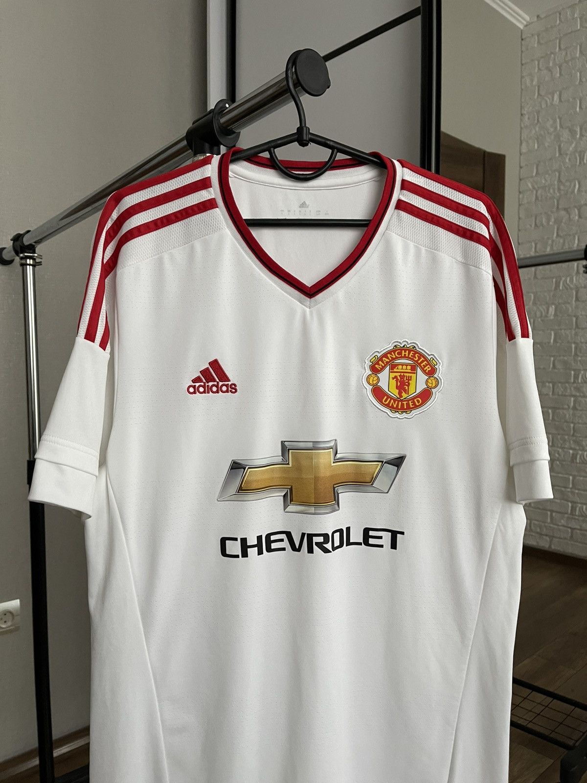 Adidas 2015/2016 Adidas Manchester United Soccer Jersey Kit Shirt Size US L / EU 52-54 / 3 - 5 Thumbnail