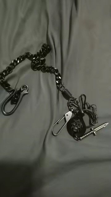 Japanese Brand Vintage Keychain Jeans Chain Skull Dagger Belt Chain Size ONE SIZE - 3 Thumbnail