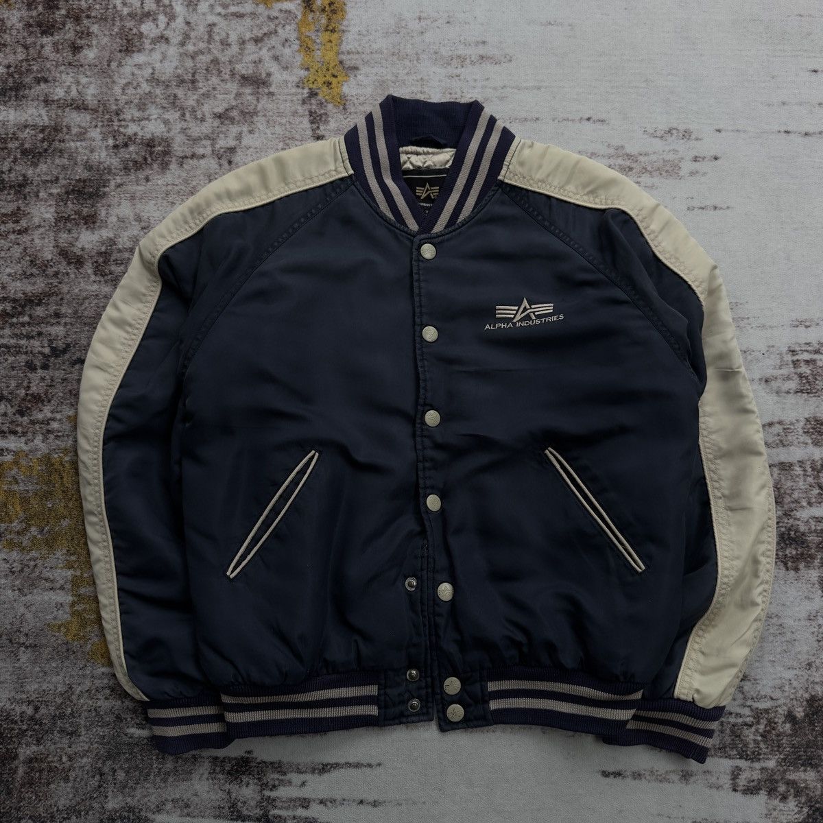 Alpha Industries VINTAGE ALPHA INDUSTRIES BOMBER JACKET BIG EMBROIDERY LOGO Size US S / EU 44-46 / 1 - 4 Thumbnail