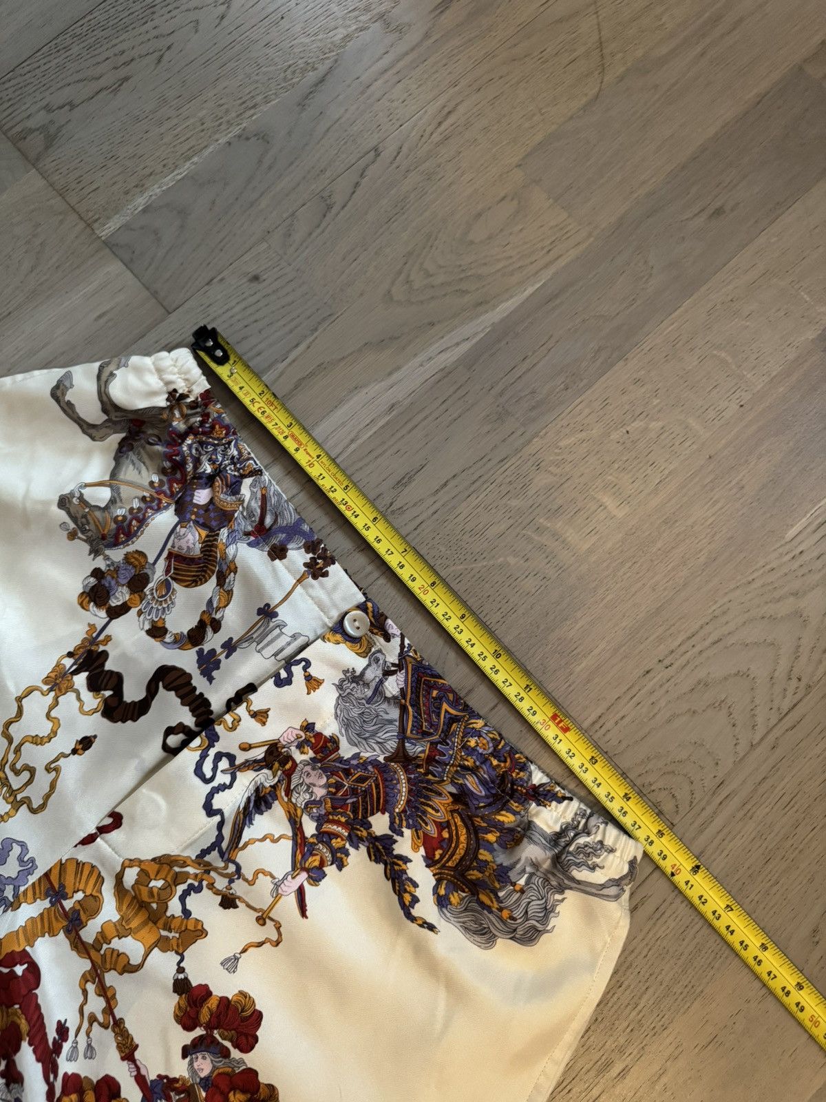Gucci GUCCI silk shorts REAL SIZES IN PHOTOS BY TAPE MEASURE Size US 30 / EU 46 - 2 Thumbnail