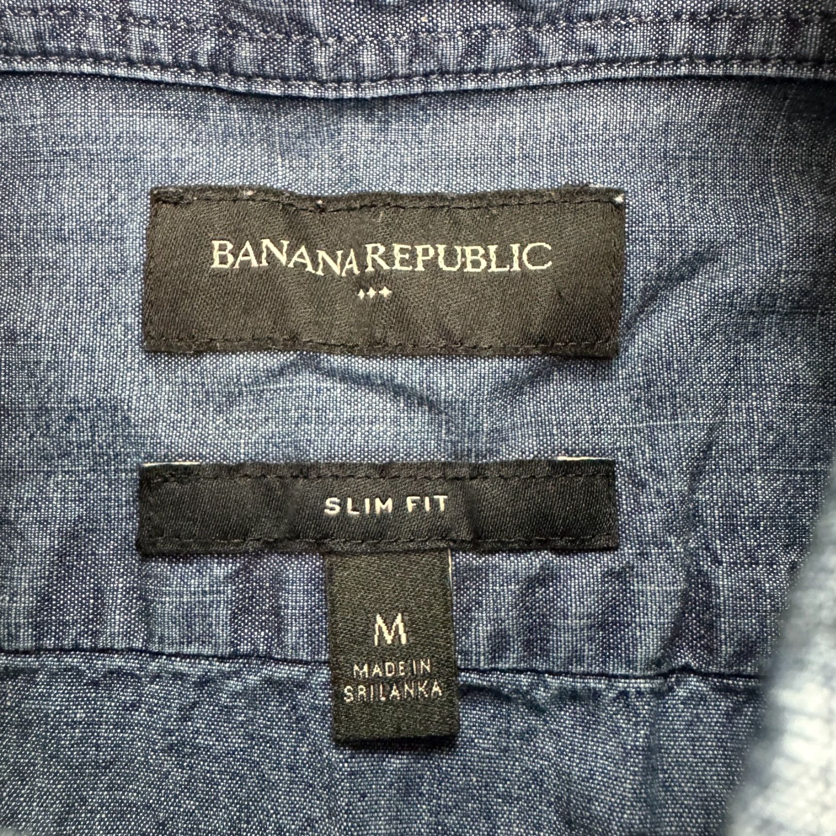 Banana Republic Banana Republic Slim Fit Chambray Button-Up Shirt Mens Medium Blue Cotton Casual Outdoor Size US 31 - 4 Thumbnail