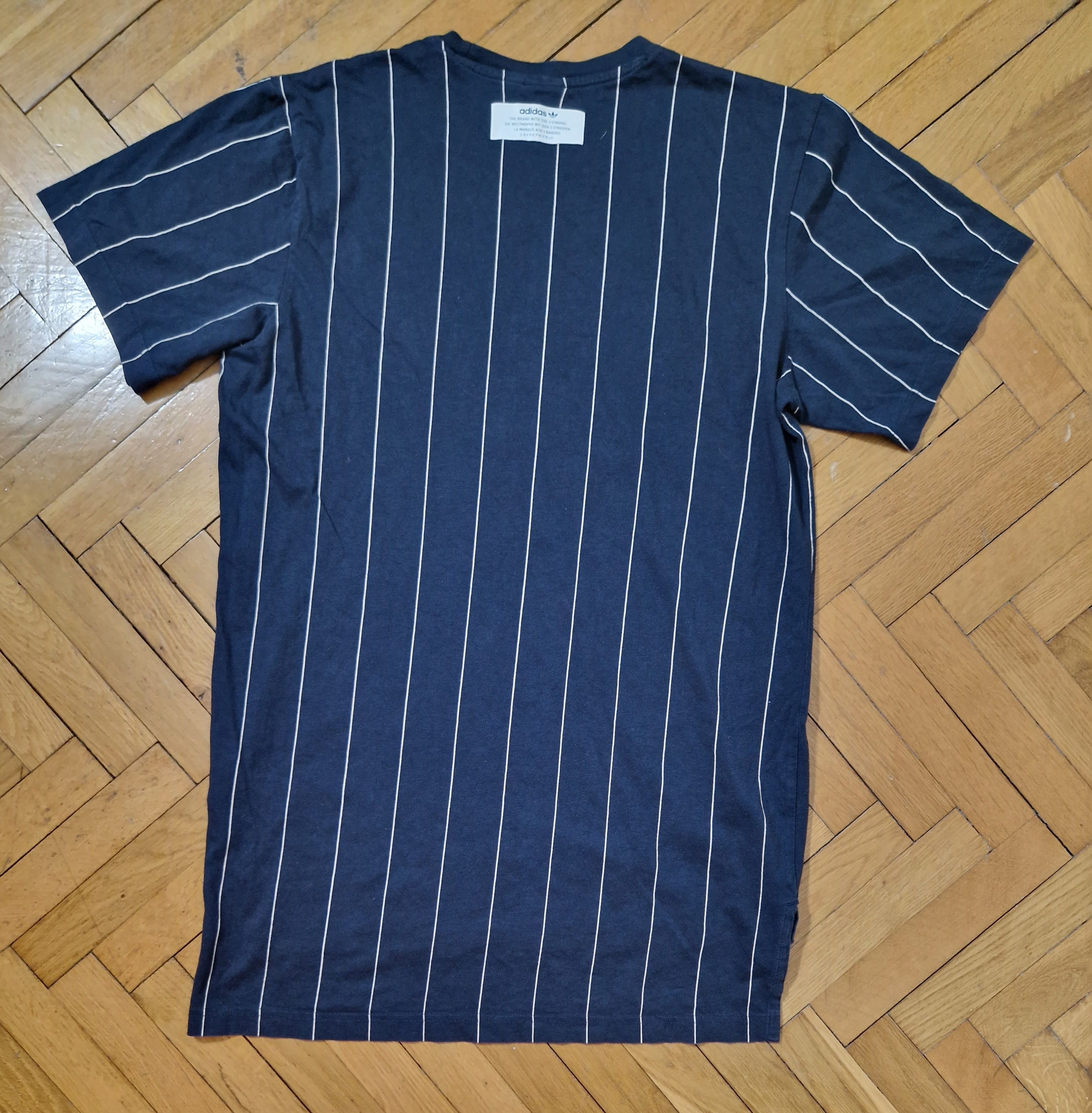 Adidas Adidas stripped tee Size US L / EU 52-54 / 3 - 6 Thumbnail
