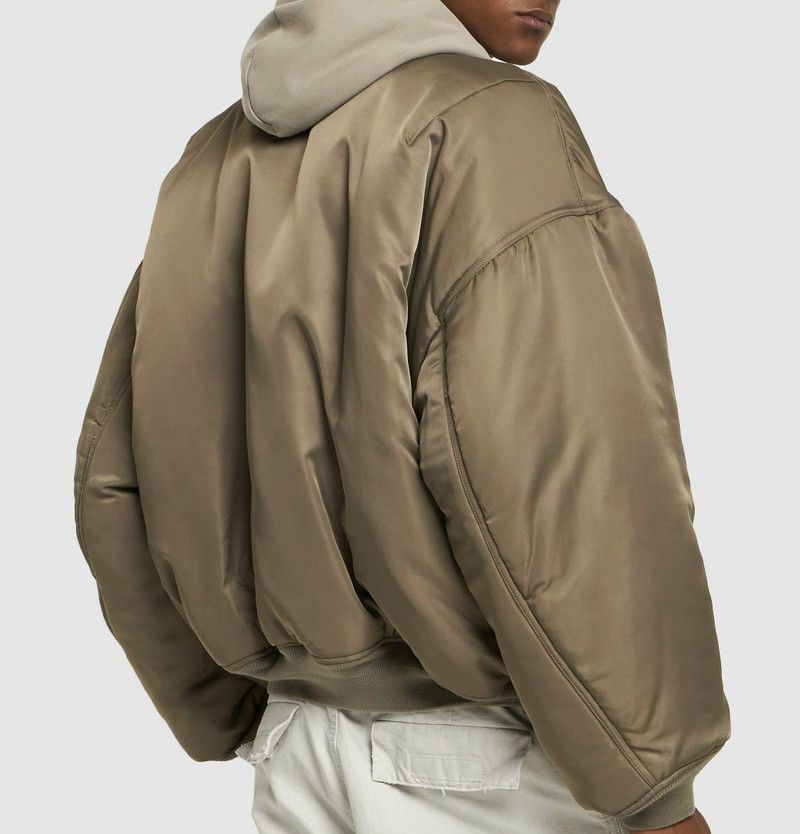 Balenciaga Balenciaga Hooded Oversized Jacket Size US L / EU 52-54 / 3 - 3 Thumbnail
