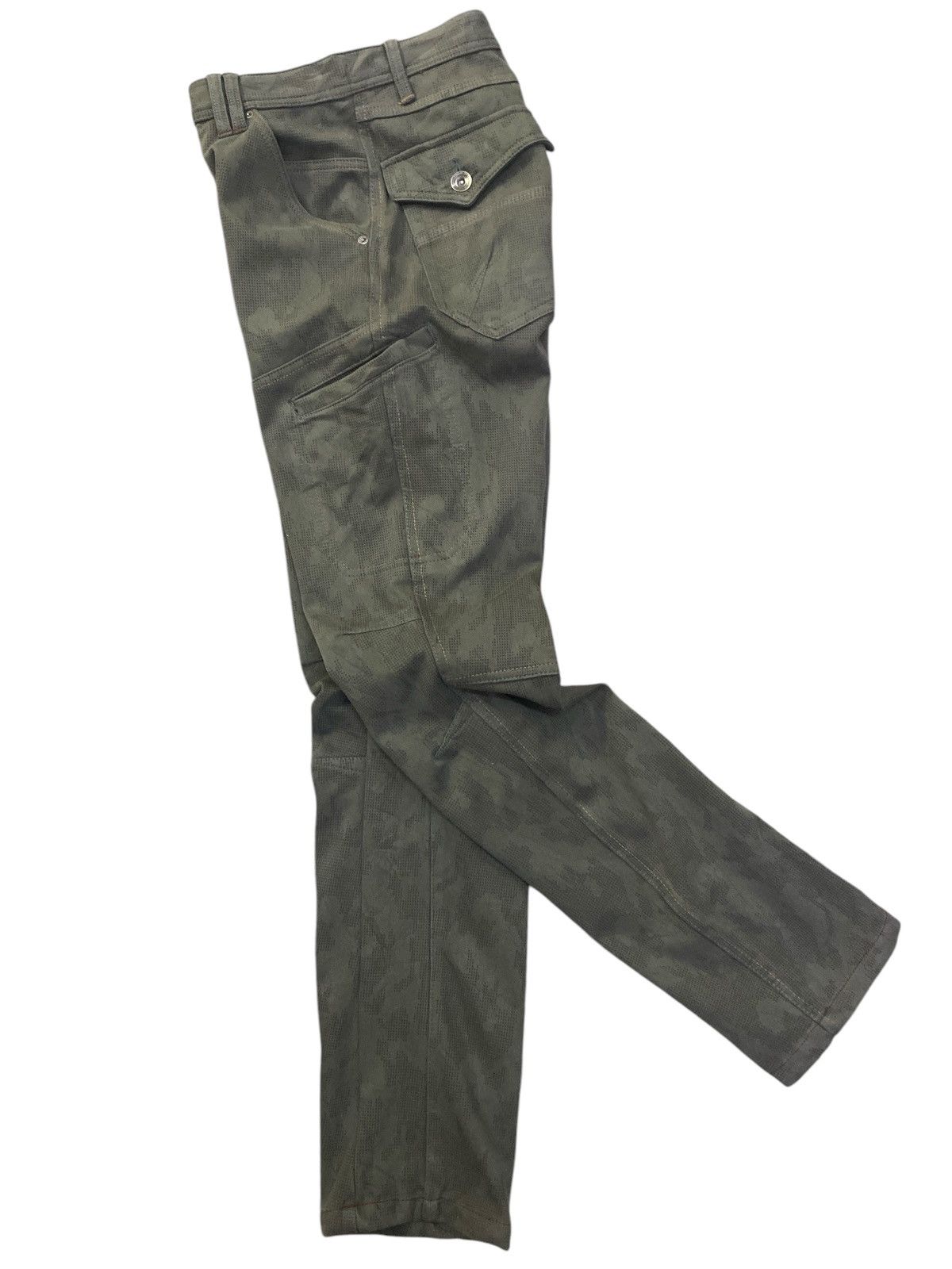 Japanese Brand Rare Field Core Curved Cargo Pants Size US 33 - 13 Thumbnail