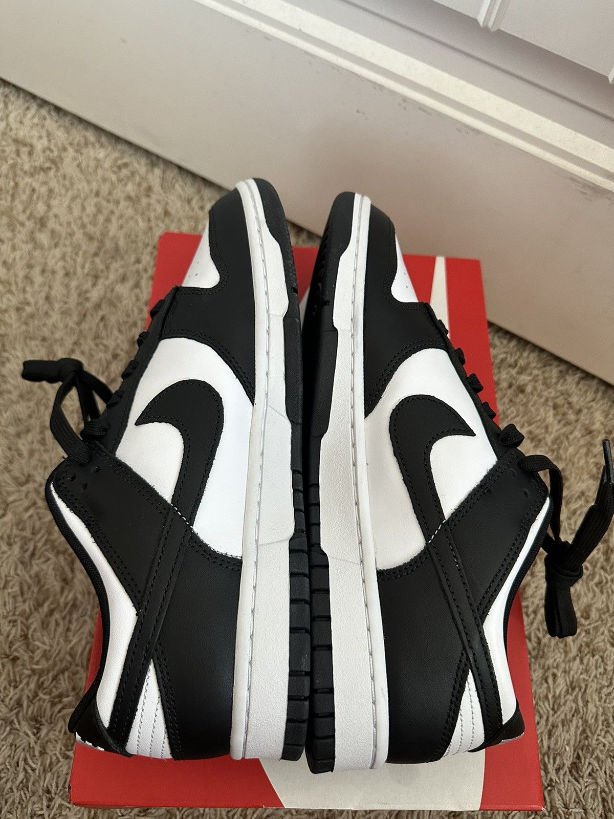 Nike Nike Panda Dunks Size US 10.5 / EU 43-44 - 6 Thumbnail