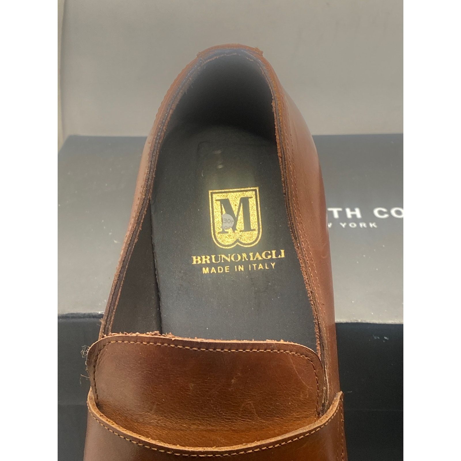 Bruno Magli M By Bruno Magli Glen Leather Loafer Men's Size 10M Size US 10 / EU 43 - 7 Thumbnail