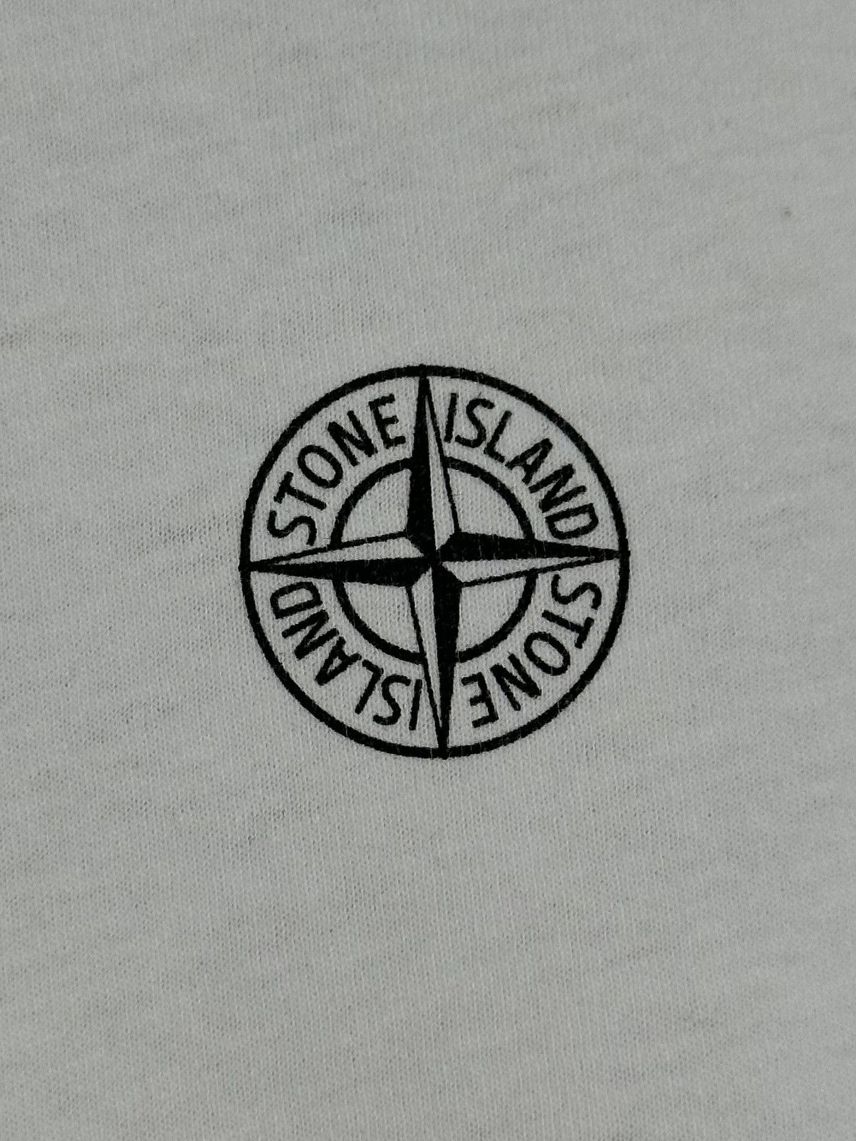 Stone Island Stone Island Slim Fit Brand Logo T-shirt White Size US L / EU 52-54 / 3 - 3 Thumbnail