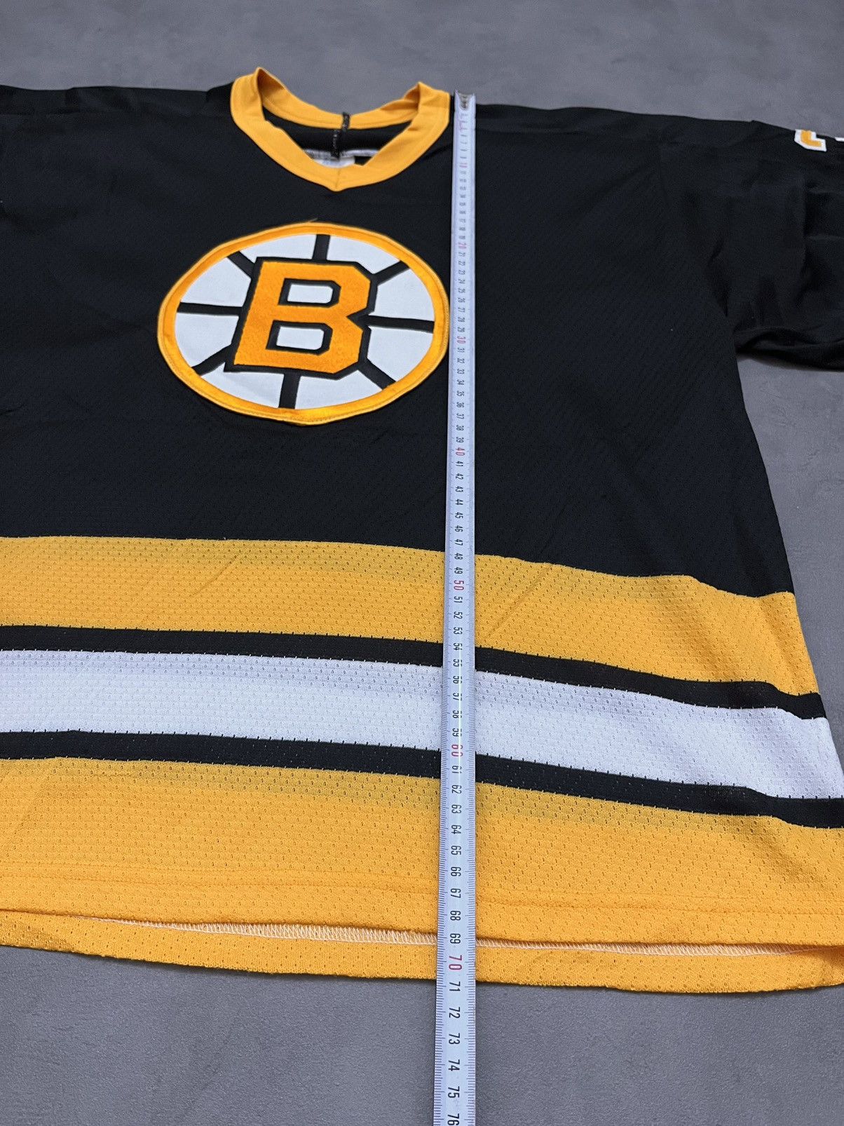 NHL Vintage CCM Boston Bruins NHL 35 Andy Moog hockey jersey Size US L / EU 52-54 / 3 - 9 Thumbnail