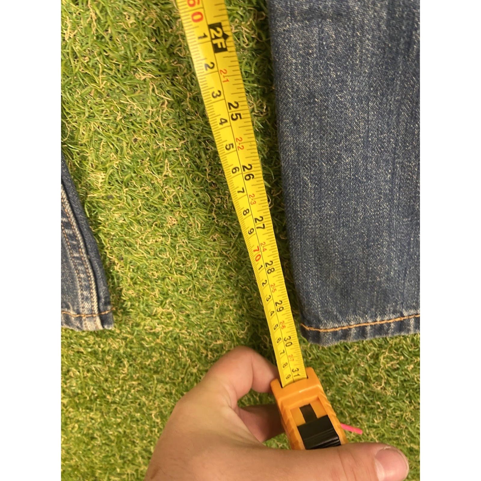 Levi's VINTAGE Levis 514 Jeans Mens 38x30 Slim Straight Whiskered Fade Dark Wash Casual Size US 38 / EU 54 - 6 Thumbnail
