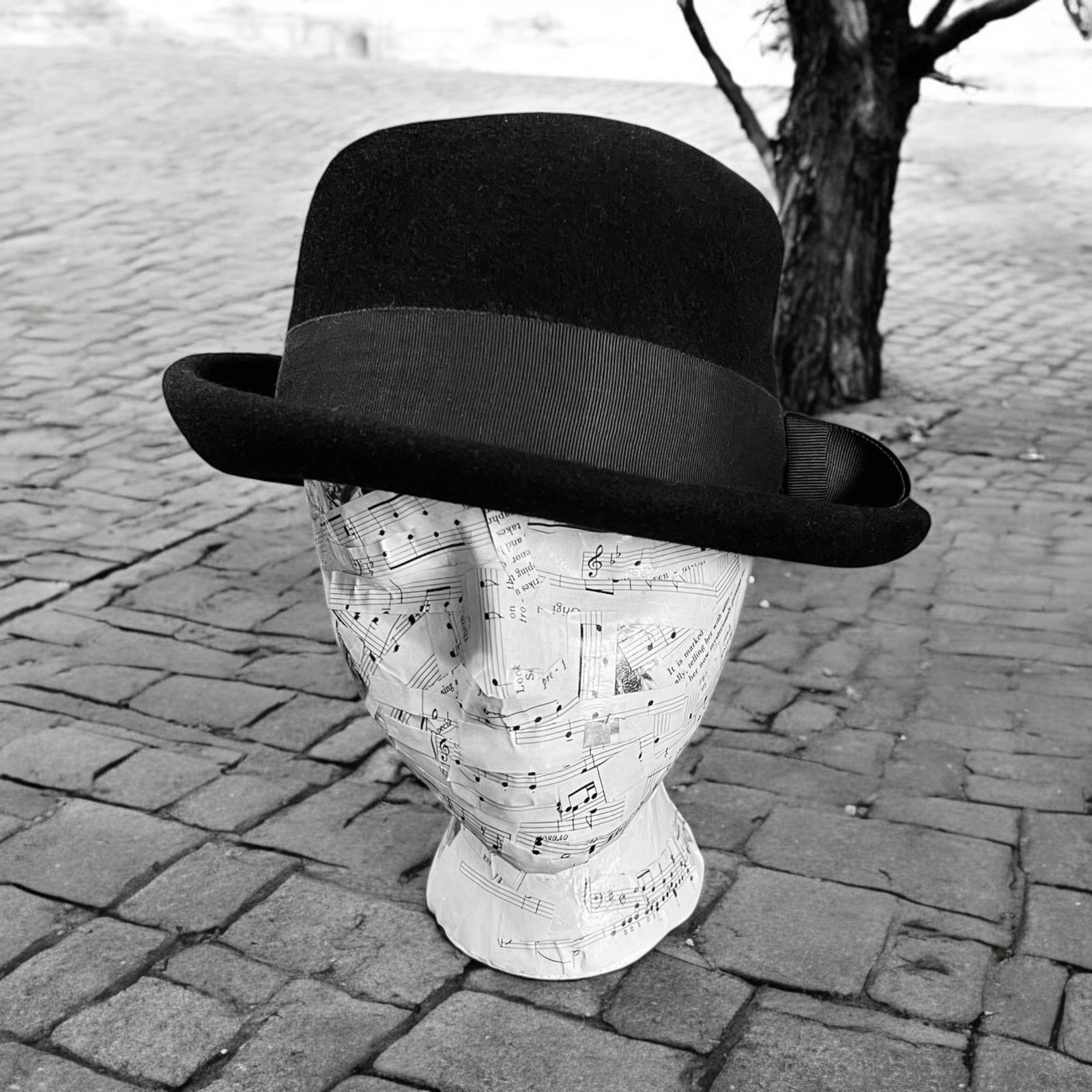 Vintage Vintage Black Hat-Henry Pollak NY- Wool-1940s-Breton-Bowler Size ONE SIZE - 1 Thumbnail