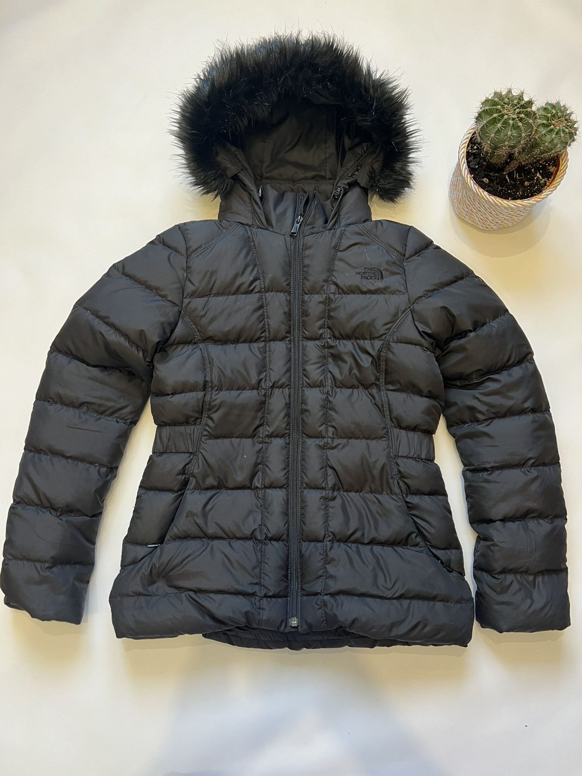 The North Face Vintage The North Face 550 Down Puffer Jacket Fur Size S / US 4 / IT 40 - 1 Thumbnail