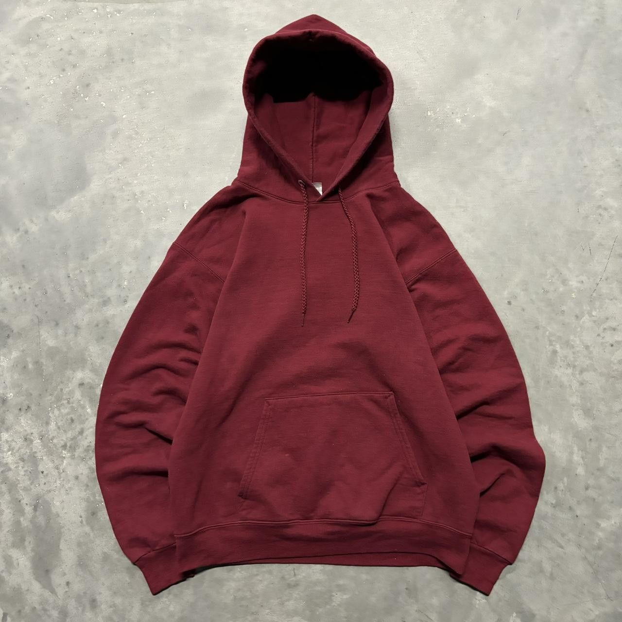 Russell Athletic × Vintage Crazy Vintage Y2K/2000s Red Blank Russell Style Essential Pullover Hoodie! Size US S / EU 44-46 / 1 - 1 Thumbnail