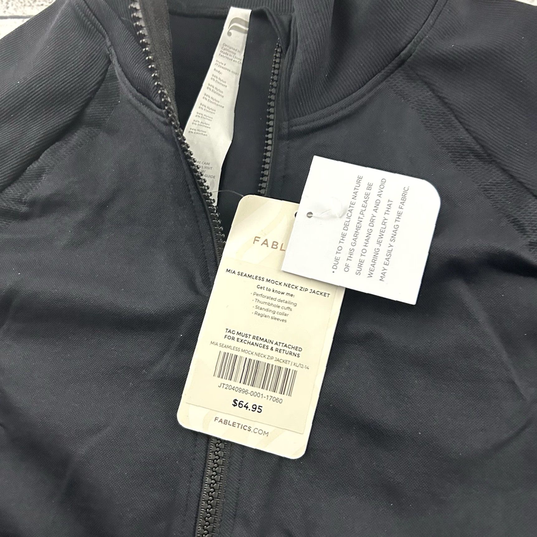 Fabletics Fabletics Jacket Women's XL Black Mia Zip Mock Neck Seamless Easy Basic Jacket Size XL / US 12-14 / IT 48-50 - 2 Thumbnail
