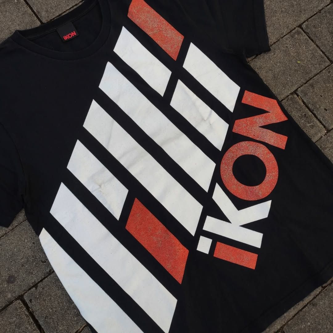 Anime IKON Japan Tour 2016 Kpop Tee Size US L / EU 52-54 / 3 - 2 Thumbnail