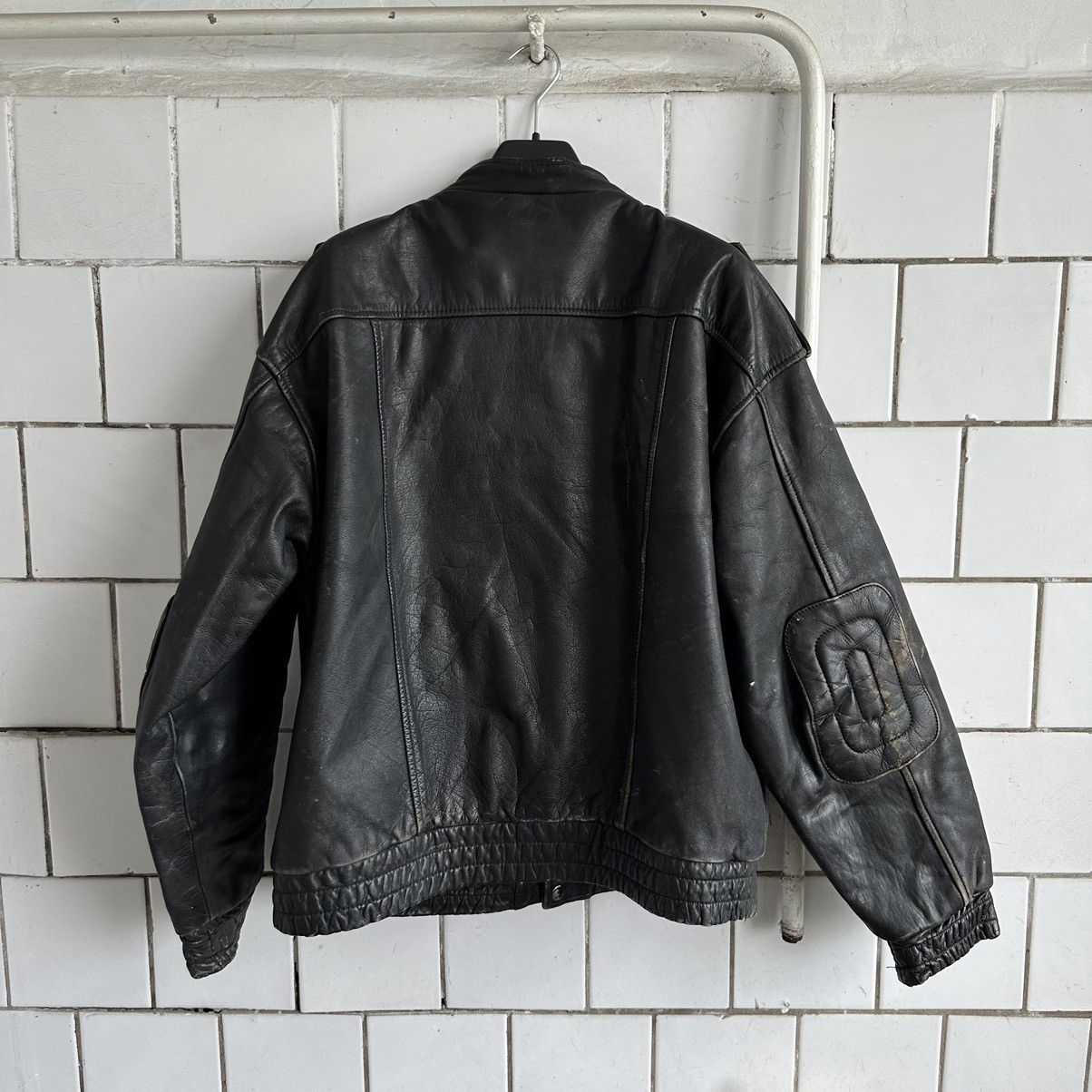Vintage Vintage Moto Leather Jacket Style USA 90s Y2K Size US L / EU 52-54 / 3 - 2 Thumbnail