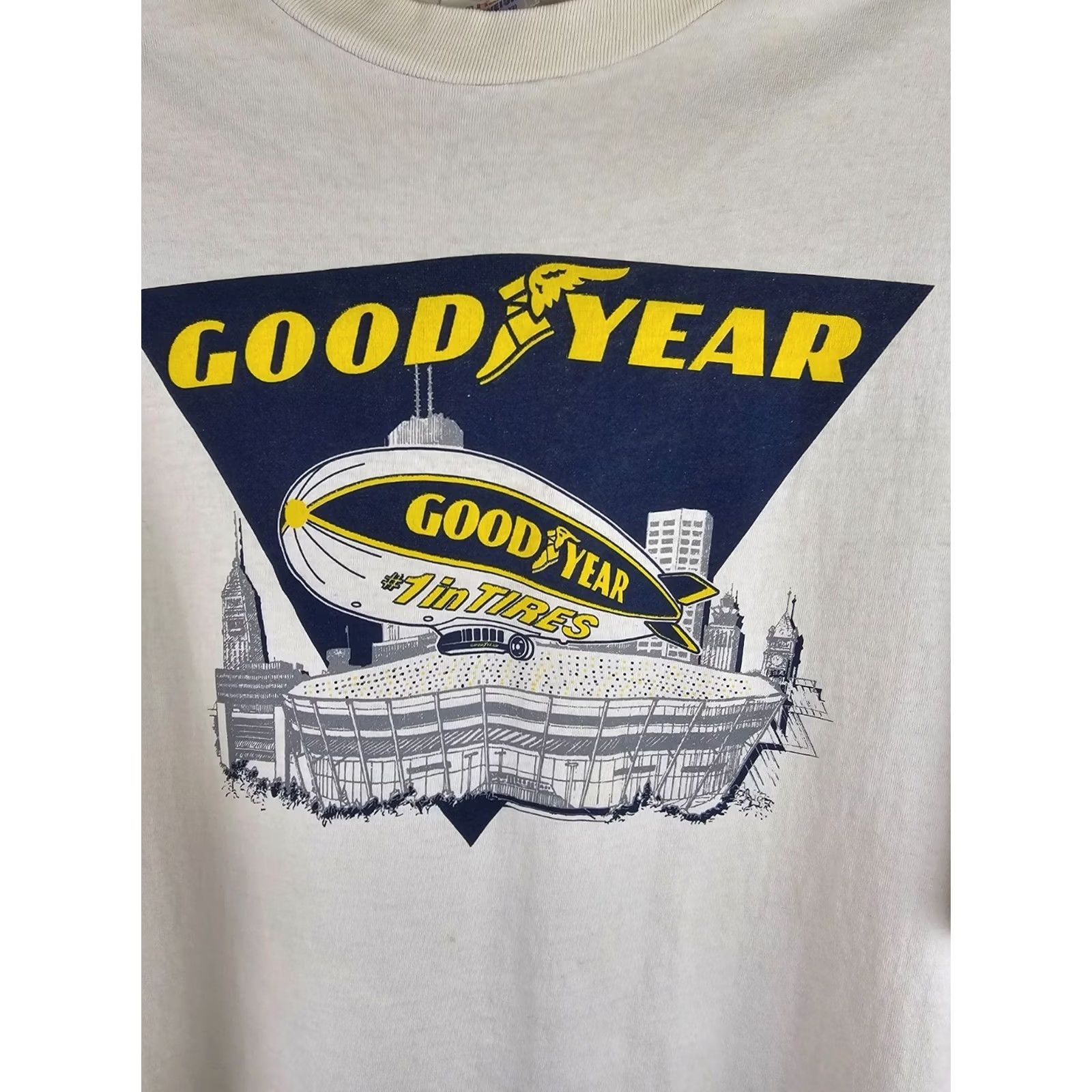Hanes VINTAGE GOOD YEAR TIRE COMPANY SINGLE STITCH WHITE COTTON T-SHIRT 2XL MEN Crew Neck Short Sleeve Hanes Shirt White 90s Graphic Print Size US XXL / EU 58 / 5 - 2 Thumbnail
