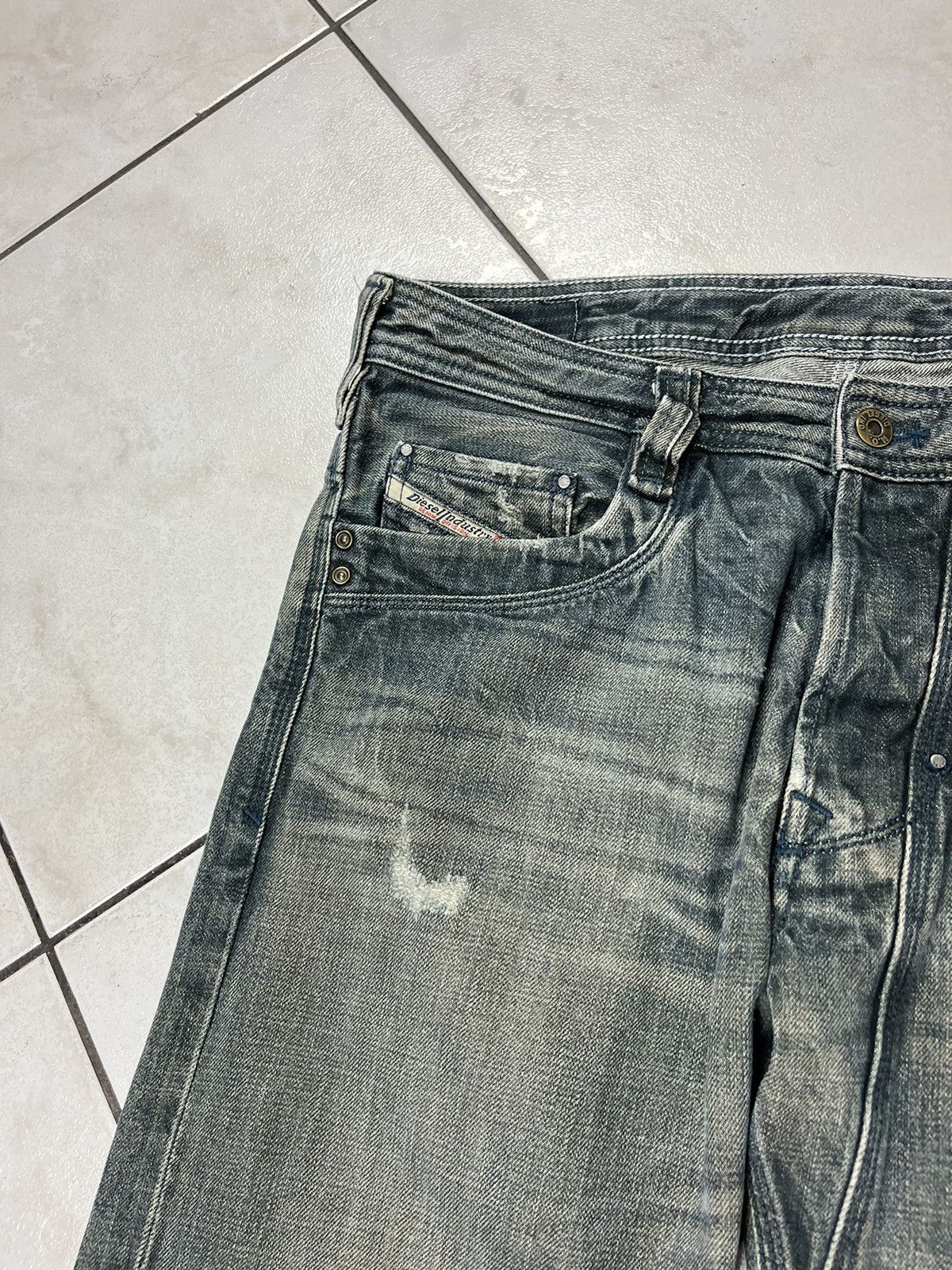 Diesel × Vintage Vintage rare Diesel timmen distressed y2k jeans pants washed Size US 32 / EU 48 - 12 Thumbnail