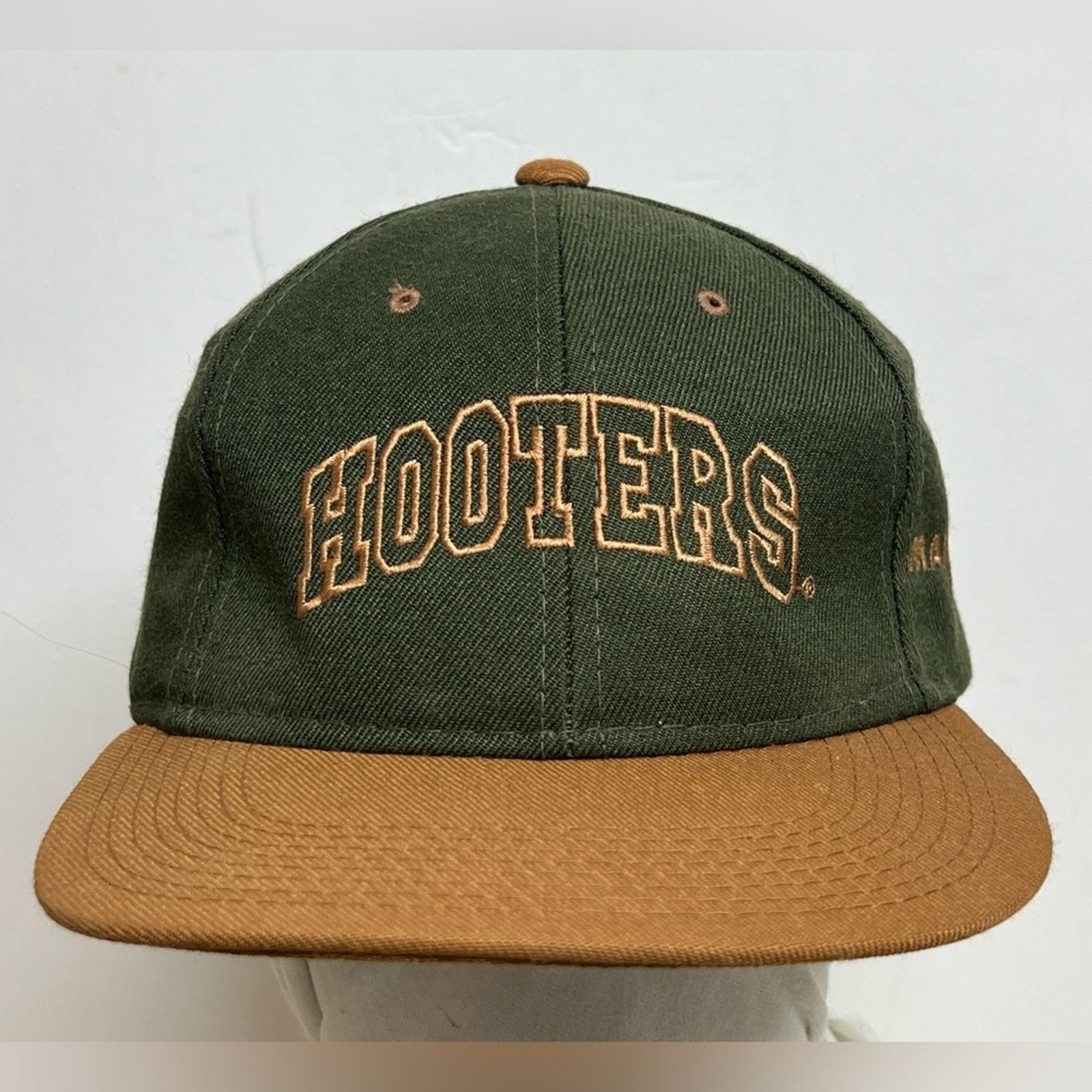 Vintage Hooters Hat Cap Vintage Manchester Road Essential Strapback Size ONE SIZE - 1 Thumbnail