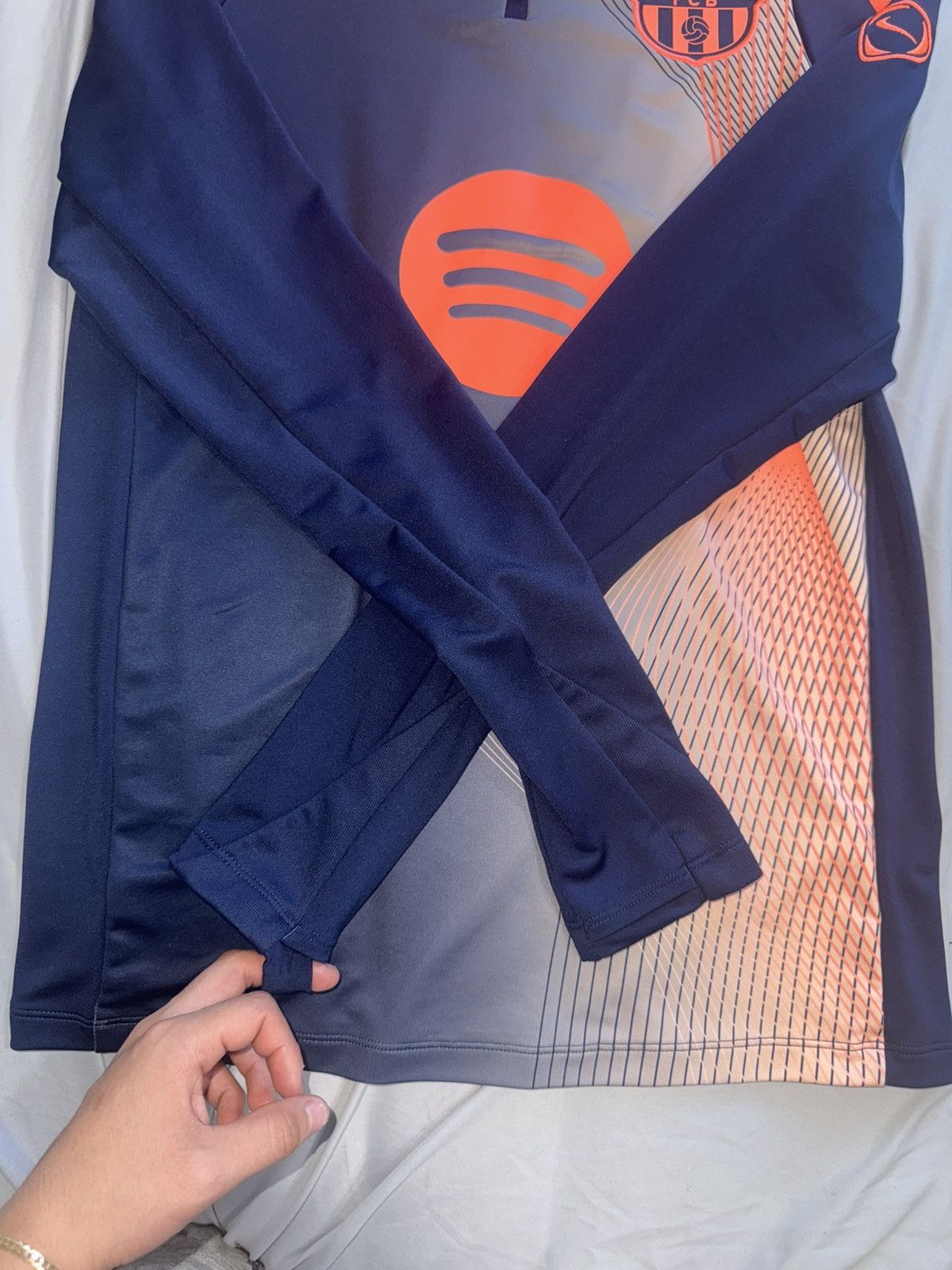 Nike Nike FC Barcelona third Pre-Match sweatshirt 25/26 Size US S / EU 44-46 / 1 - 3 Thumbnail