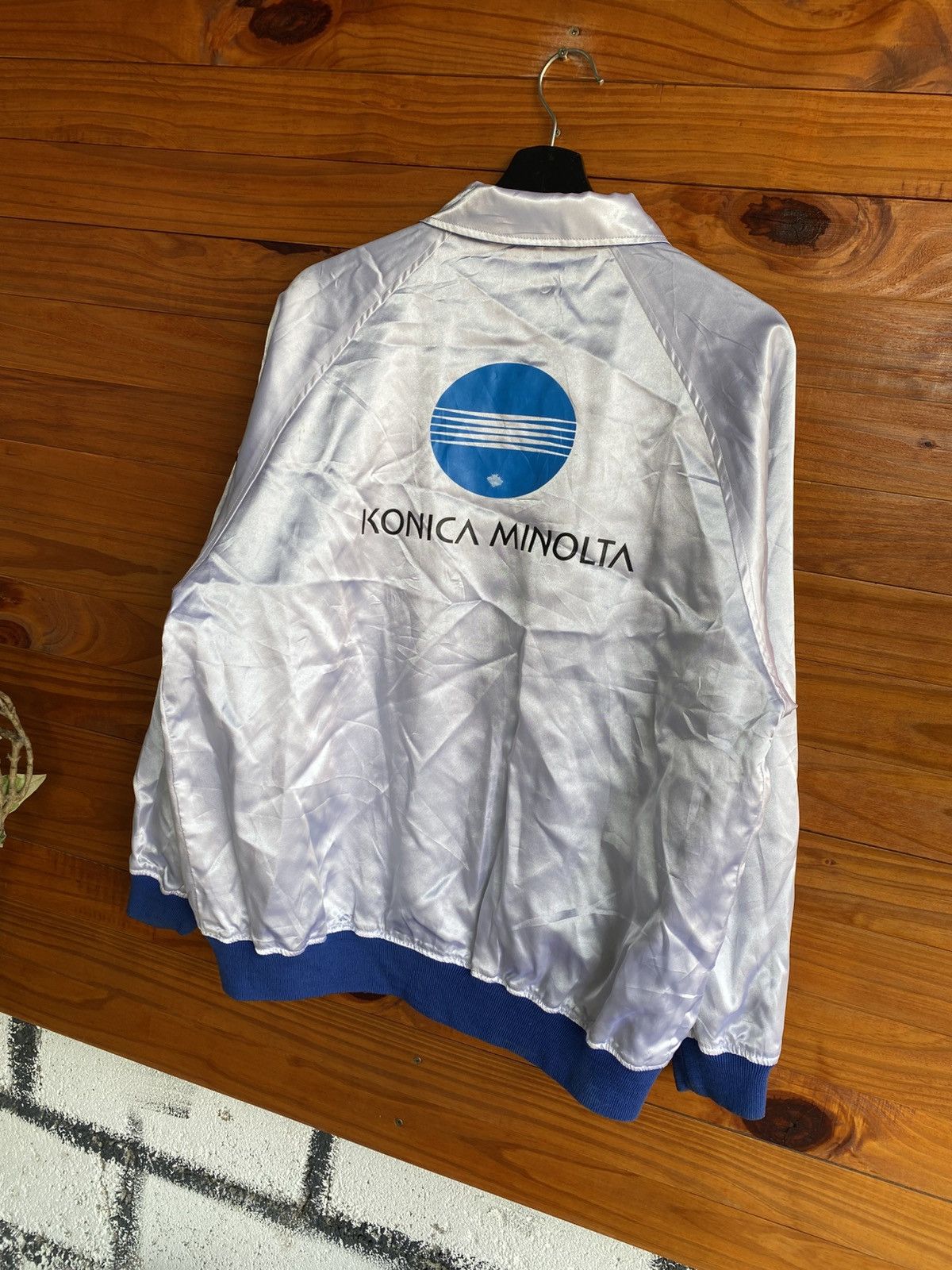Japanese Brand Vintage Konica Minolta Satin Coach Jacket Blue White Logo Size US L / EU 52-54 / 3 - 20 Thumbnail