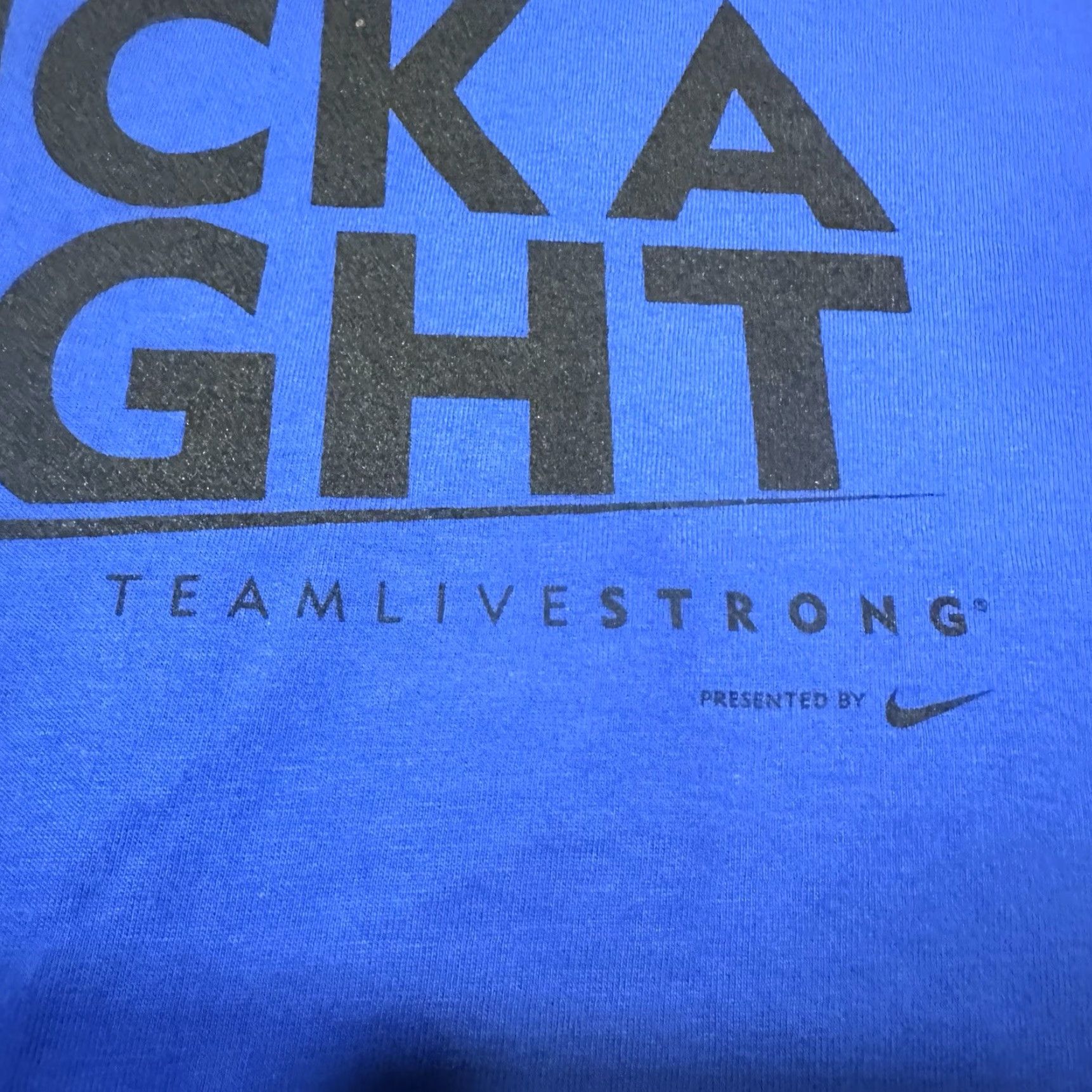 Nike VINTAGE Nike Livestrong T Shirt Mens Medium Blue Nike Dri-Fit Logo Short Sleeve Crew Neck 2000s Sports Shirt Size US M / EU 48-50 / 2 - 4 Thumbnail