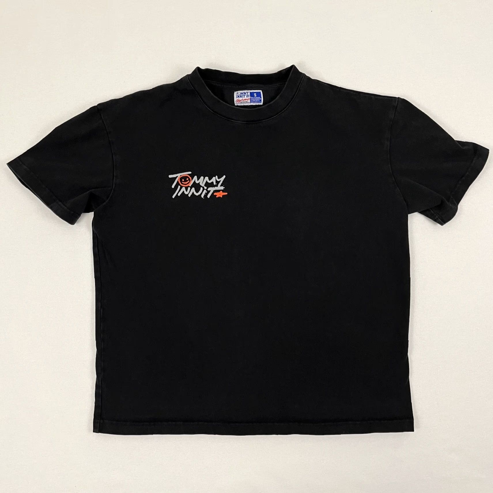 Vintage Tommyinnit Shirt Adult Small Black Graphic English Minecraft Streamer Youtube Shirt Size US S / EU 44-46 / 1 - 3 Thumbnail