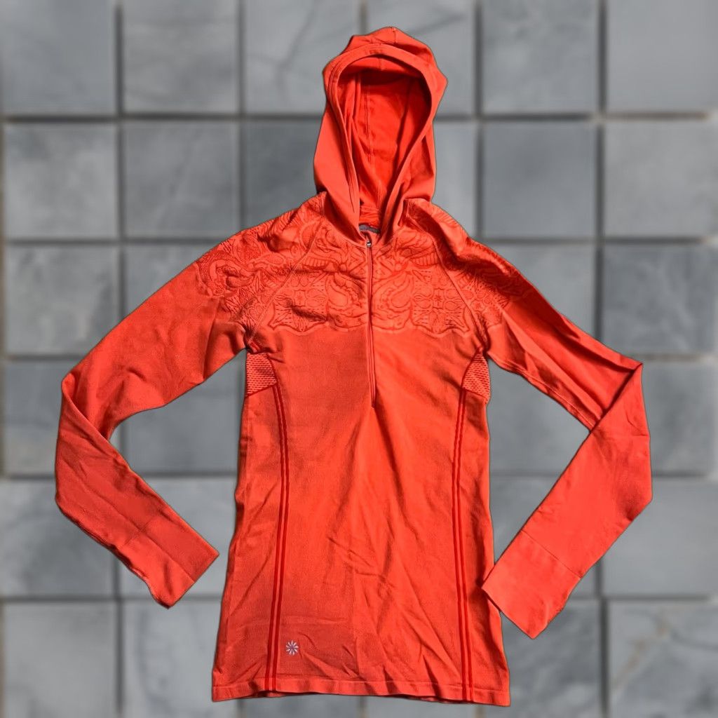 Athleta Athleta Hoodie Womens Medium Twist Half Zip Shirt Orange Compression Size M / US 6-8 / IT 42-44 - 1 Thumbnail