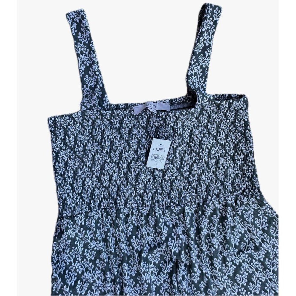 Loft NWT LOFT Smocked Tiered Square Neck Tank Dress Olive sz S Size S / US 4 / IT 40 - 2 Thumbnail