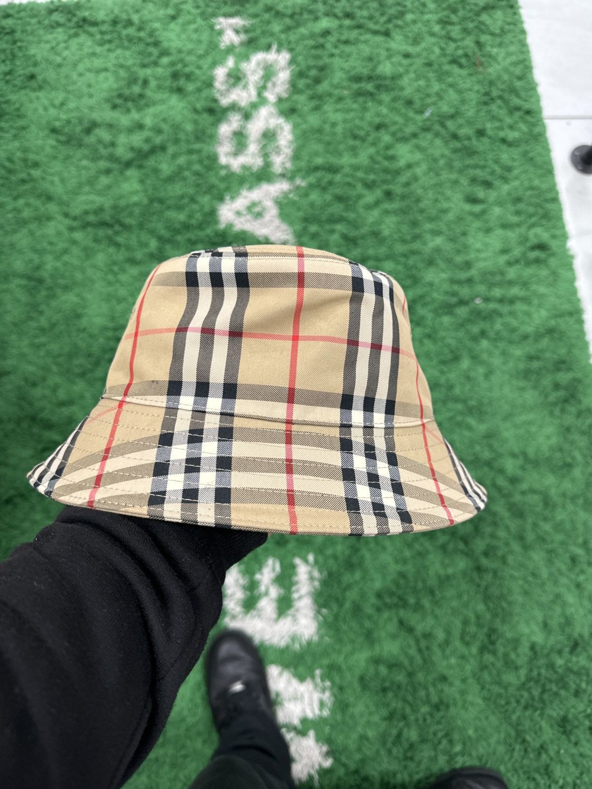 Burberry Burberry monogram bucket hat Size ONE SIZE - 1 Thumbnail
