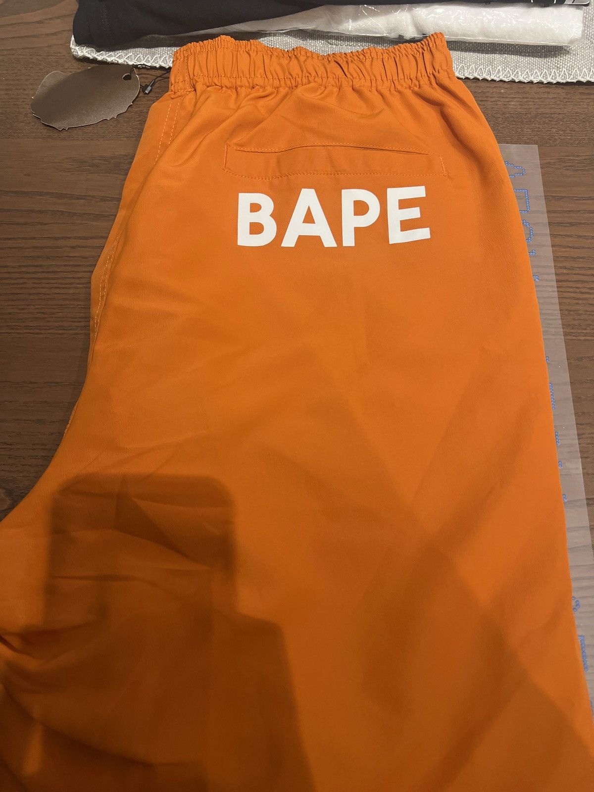 Bape Summer Beach Bag 2022 Shorts Size US 34 / EU 50 - 2 Thumbnail