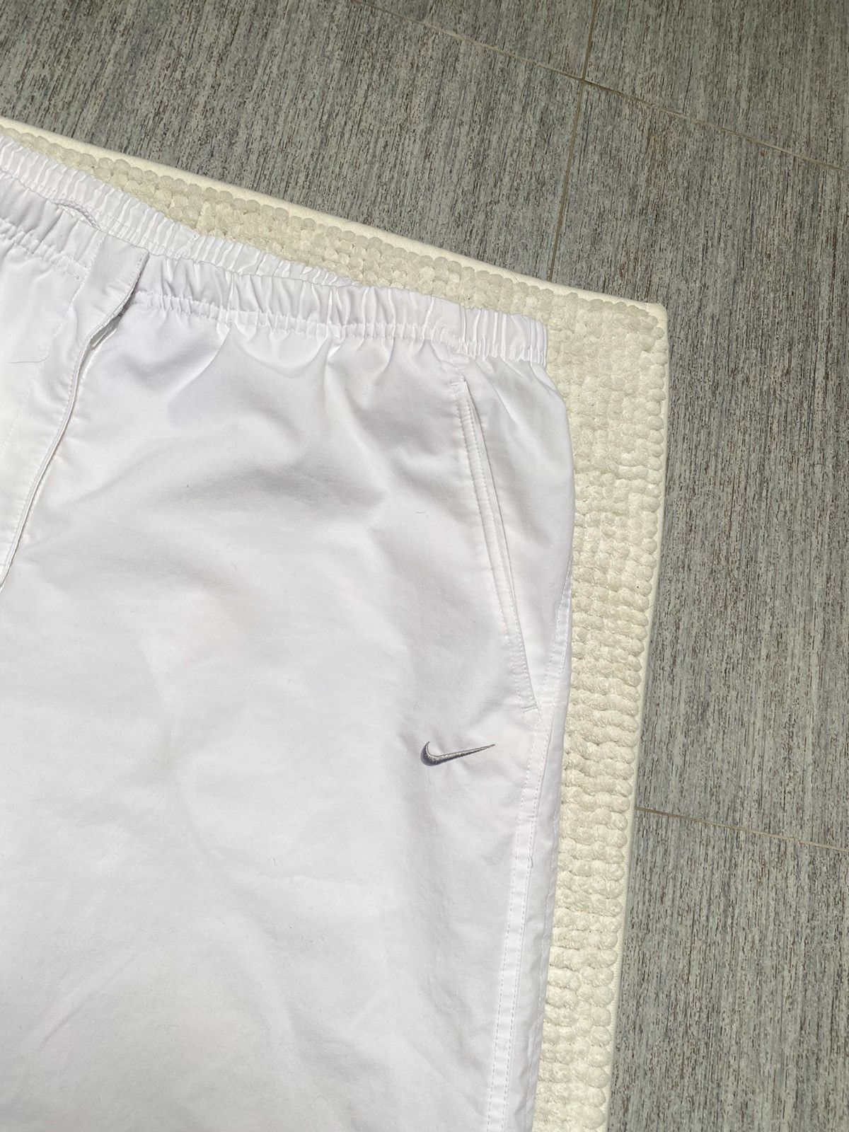 Nike × Vintage Nike Vintage W 3/4 nylon pants swoosh y2k 00s white drill Size 34" / US 12 / IT 48 - 5 Thumbnail