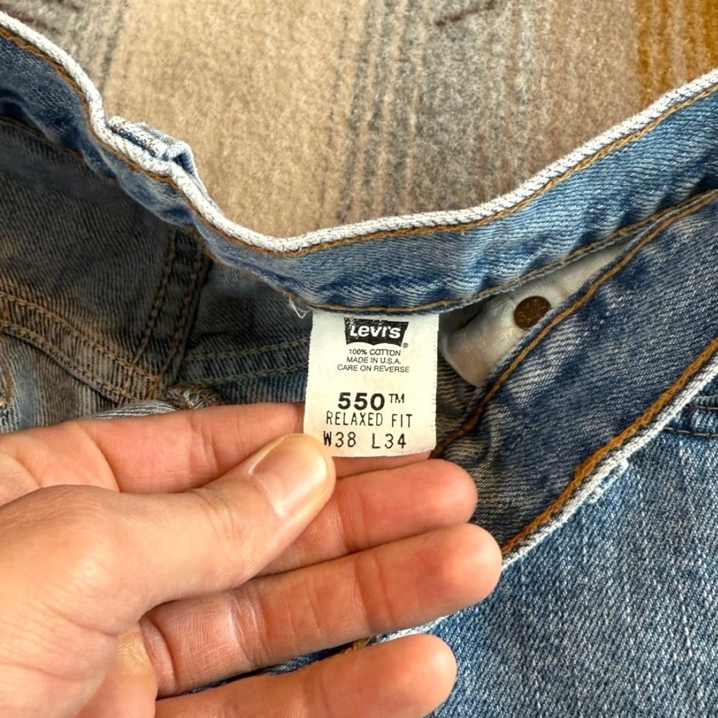 Levi's VINTAGE Levi’s 550 Denim Blue Jeans Relaxed Fit 36x33 Men USA 90s Straight Size US 36 / EU 52 - 3 Thumbnail