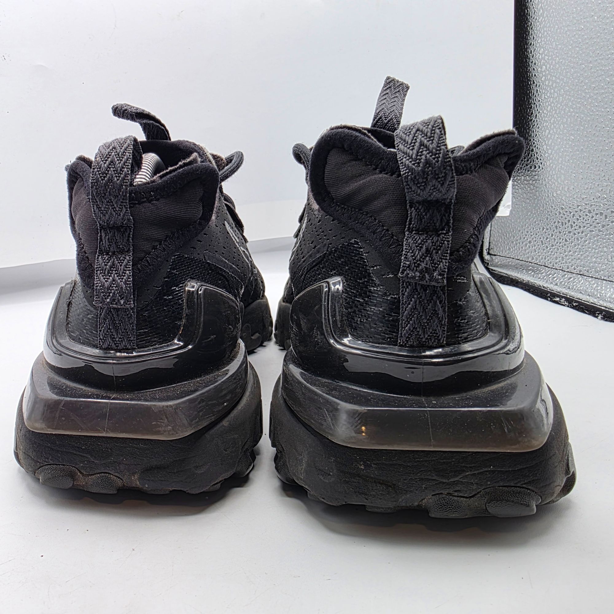 Nike Nike React Vision Mens Size 11 Triple Black Athletic Shoes W Size US 11 / EU 44 - 5 Thumbnail
