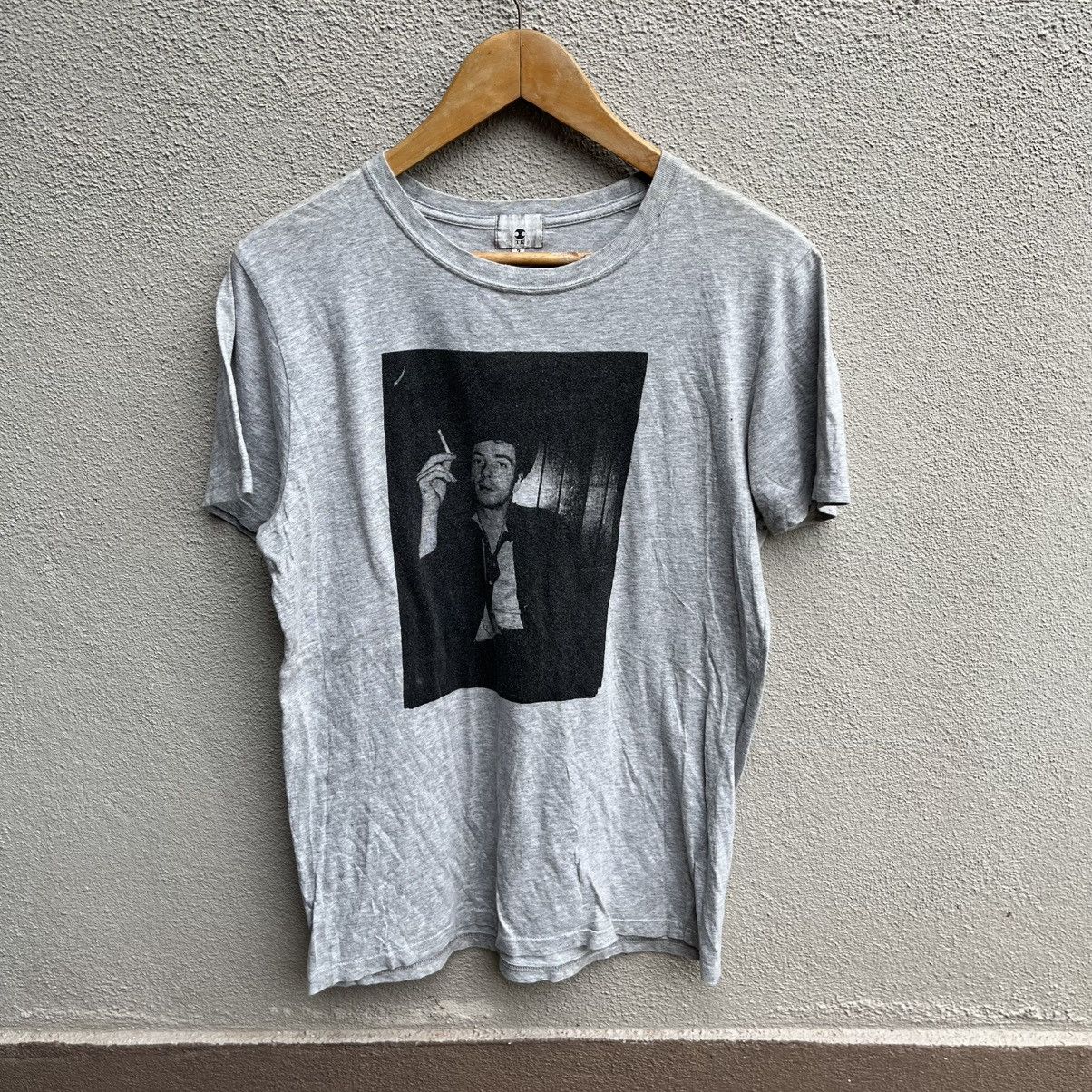 Takeo Kikuchi JOE STRUMMER photo tee by Roberta Bayley Size US M / EU 48-50 / 2 - 1 Thumbnail