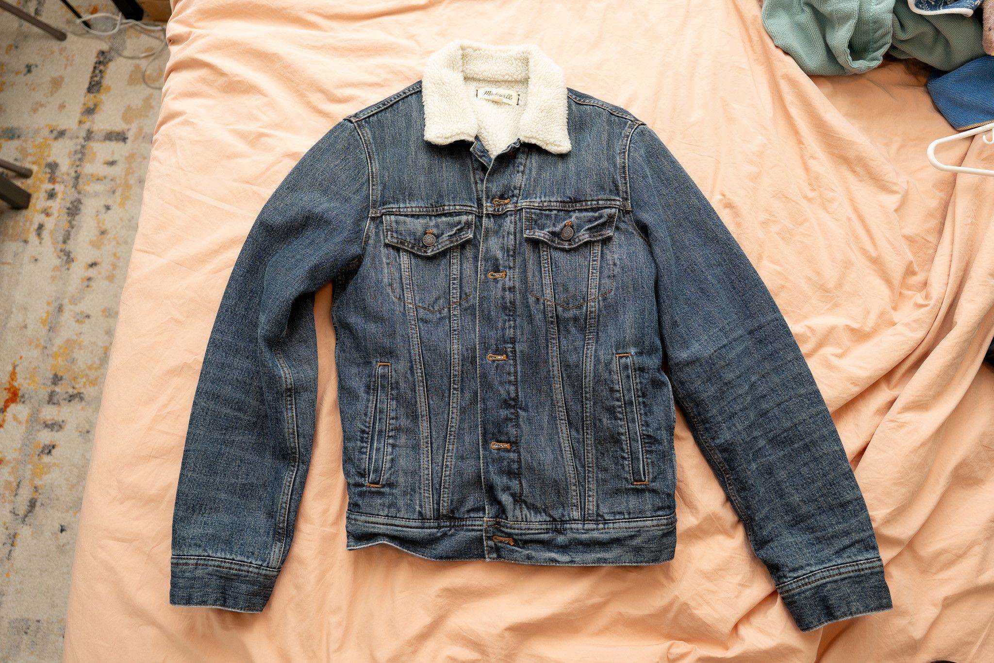 Madewell Madewell Sherpa Classic Jean Jacket in Edmonson Wash Size US XS / EU 42 / 0 - 1 Thumbnail