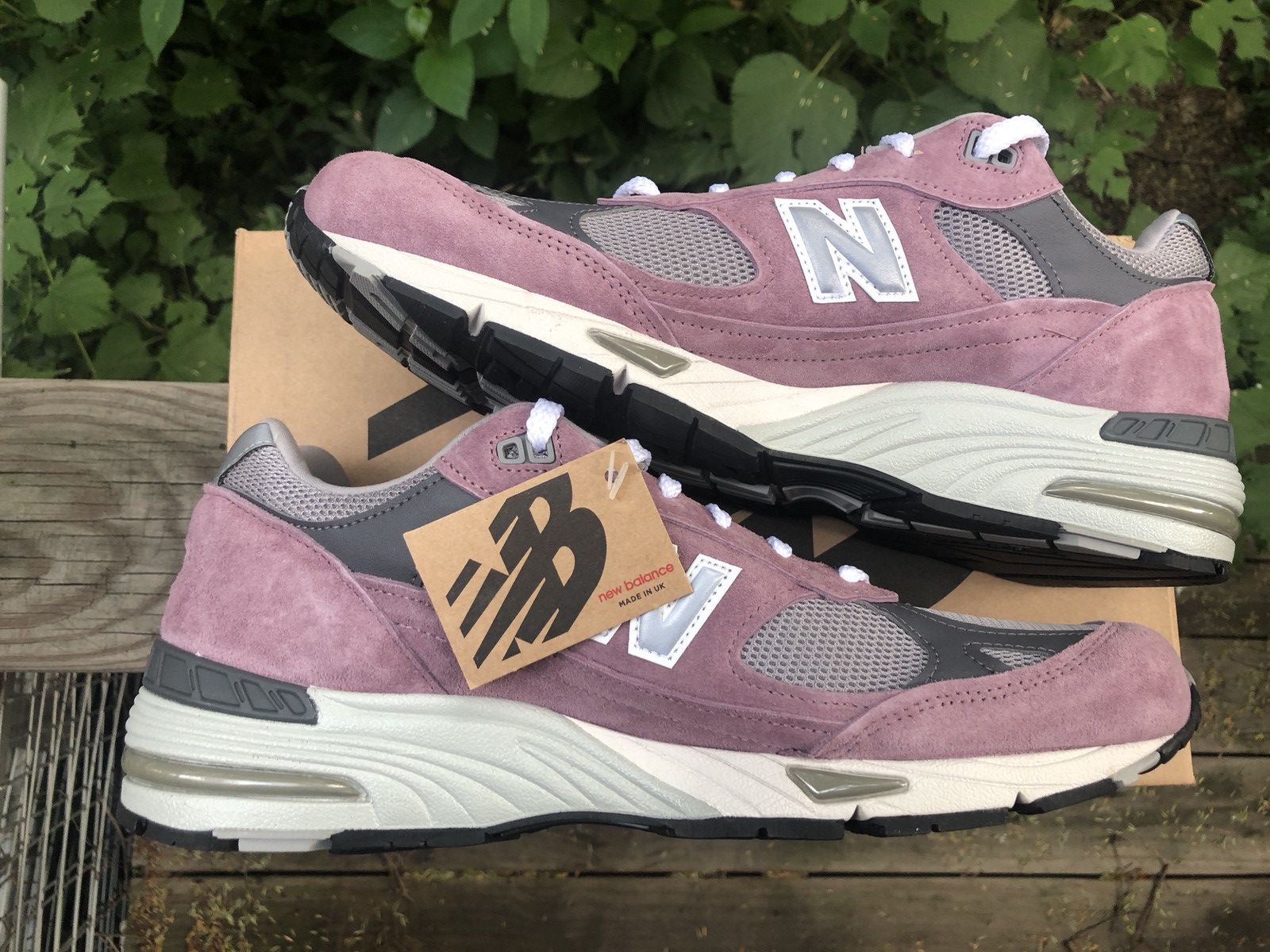 New Balance New Balance 991 Pink Size US 11.5 / EU 44-45 - 2 Thumbnail