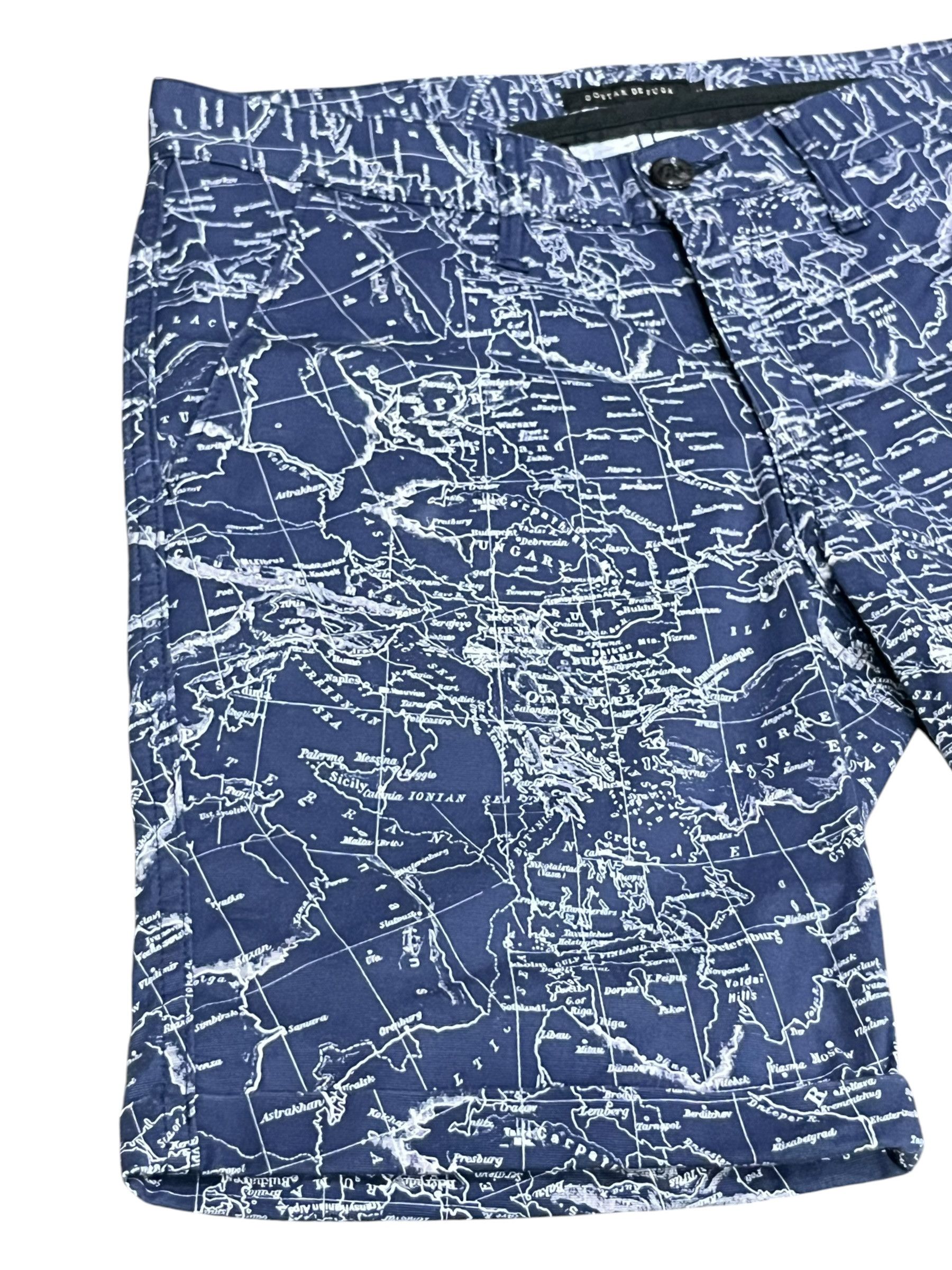 GOSTAR DE FUGA Gostar De Fuga Map Print Shorts Archive Japan Hype 30“ Size US 30 / EU 46 - 1 Thumbnail