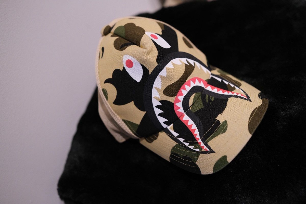 Bape Casquette BAPE A Bathing Ape Camo Shark Size ONE SIZE - 8 Thumbnail