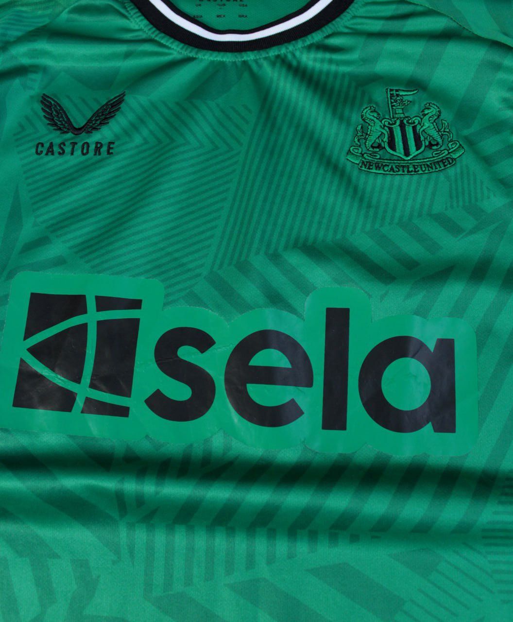 Vintage 🔥 Newcastle United Castore Sela Jersey T Shirt Size US L / EU 52-54 / 3 - 3 Thumbnail