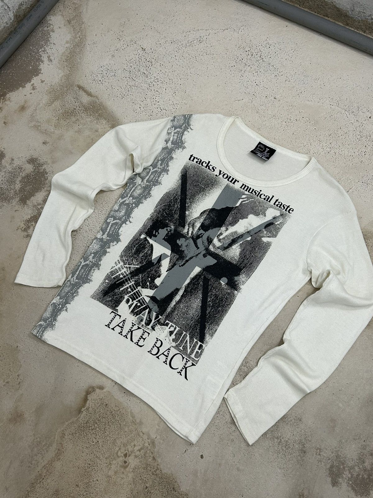 Japanese Brand Edgy Streetwear Long Sleeve – Stay Tune Print Size US M / EU 48-50 / 2 - 3 Thumbnail