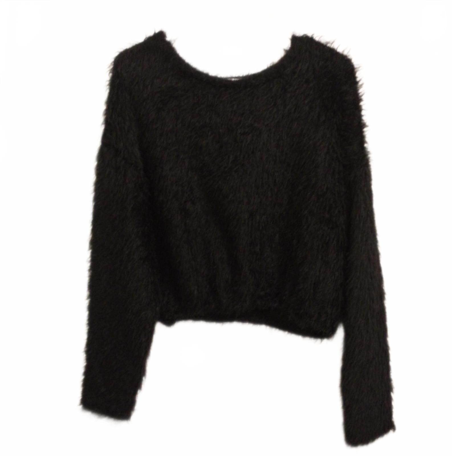 Zara Zara Cozy Black Fuzzy Cropped Long Sleeve Sweater Sz Small Size S / US 4 / IT 40 - 1 Thumbnail