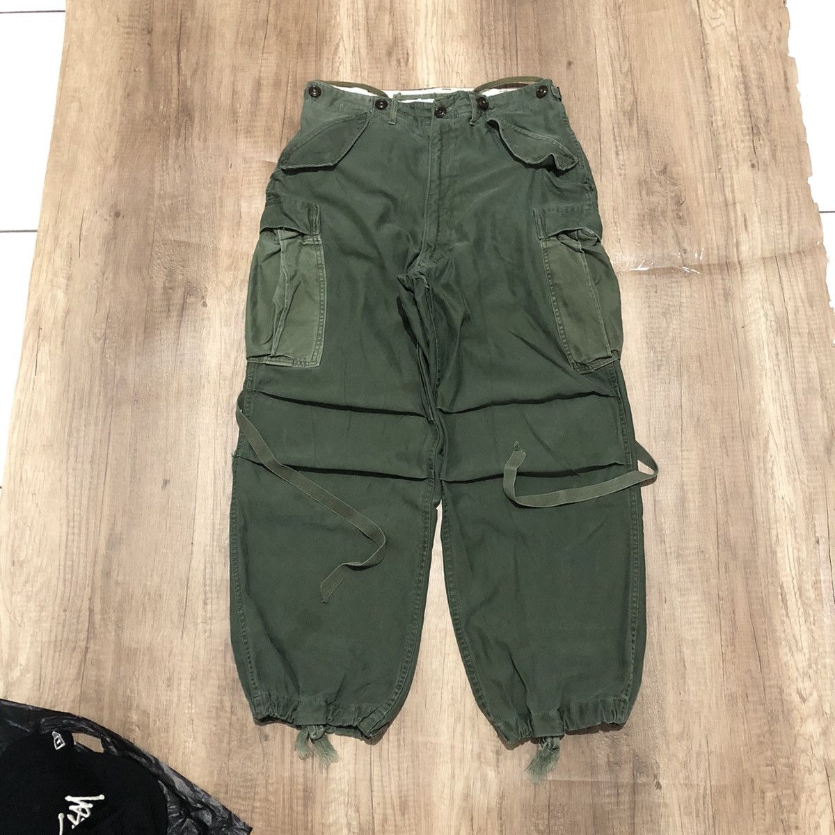 Vintage SOLD OUT Size US 33 - 1 Thumbnail