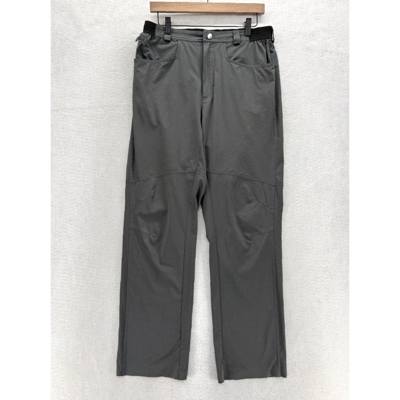 Duluth Trading Company Duluth Trading Co Pants Mens L Gray 32 Inseam Elastic Waist Pockets Flat Front Straight Leg Chino Streetwear Casual Workwear Vintage: No Size US 33 - 2 Thumbnail