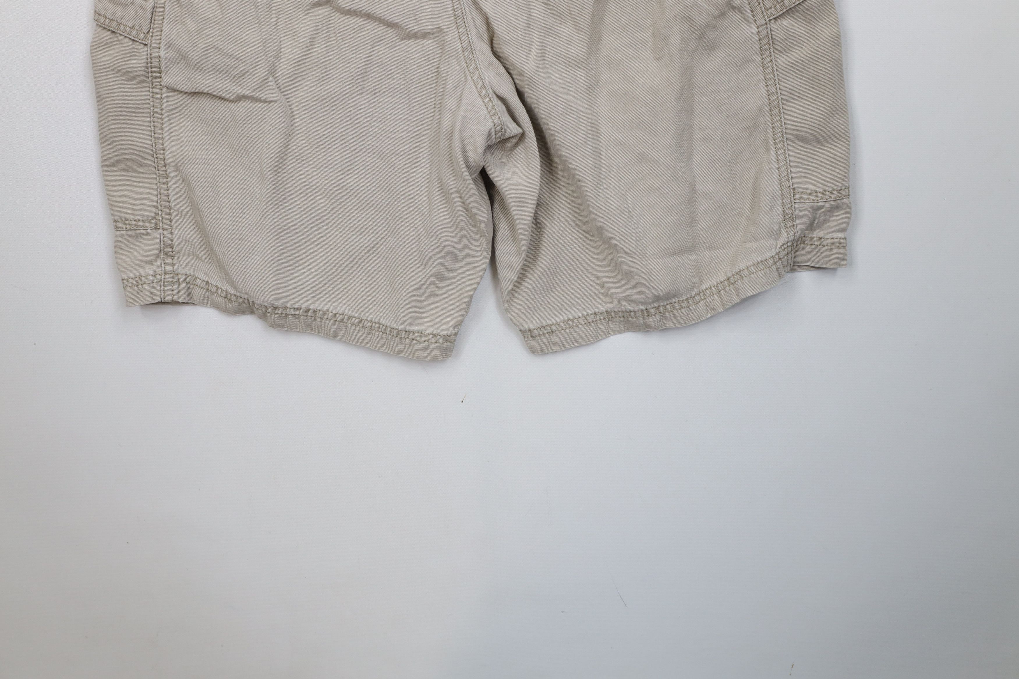 Tommy Bahama Vintage Tommy Bahama Relax Relaxed Fit Cargo Shorts Beige Size US 35 - 11 Thumbnail