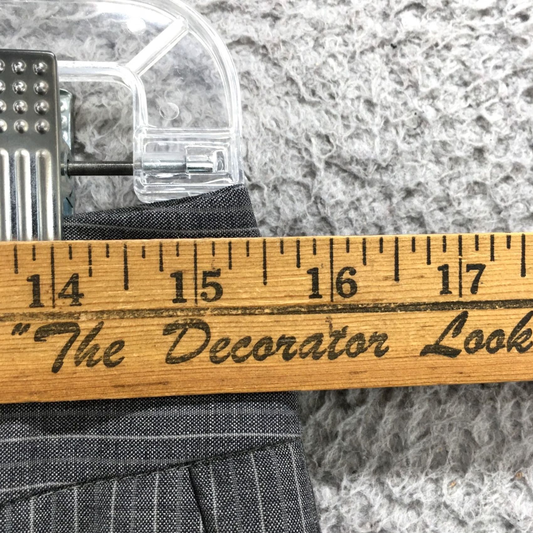 Banana Republic Banana Republic Martin Trouser Dress Pants Womens 6 Gray Striped Wool Blend Dress Pants Regular Rise Flat Front Pockets Casual Mens Womens Girls Boys Size 28" / US 6 / IT 42 - 5 Thumbnail
